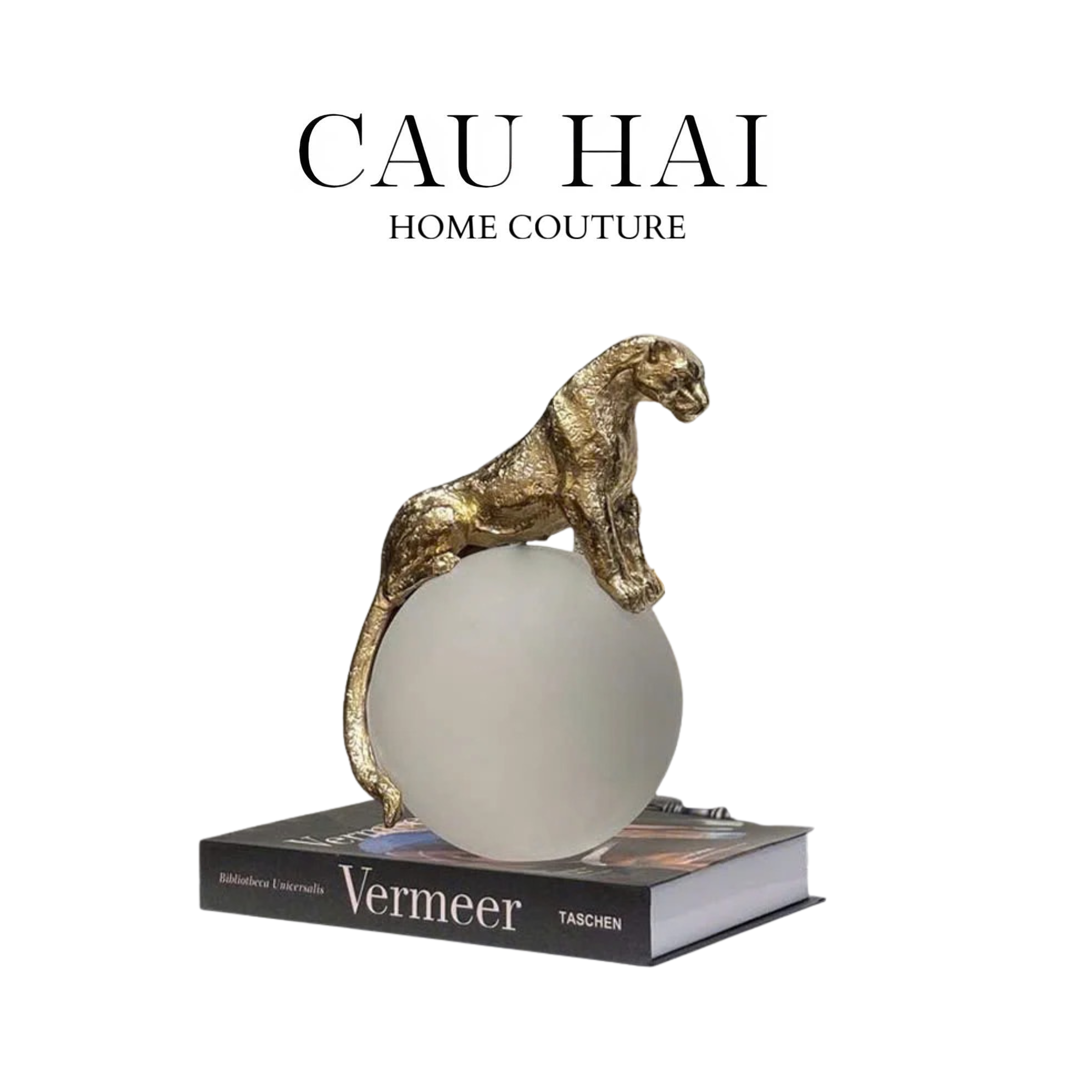 HOME COUTURE - TƯỢNG QUẢ CẦU PHA LÊ MAJESTIC PANTHER MATTE CRYSTAL GLOBE-CẬU HAI HOME DECOR