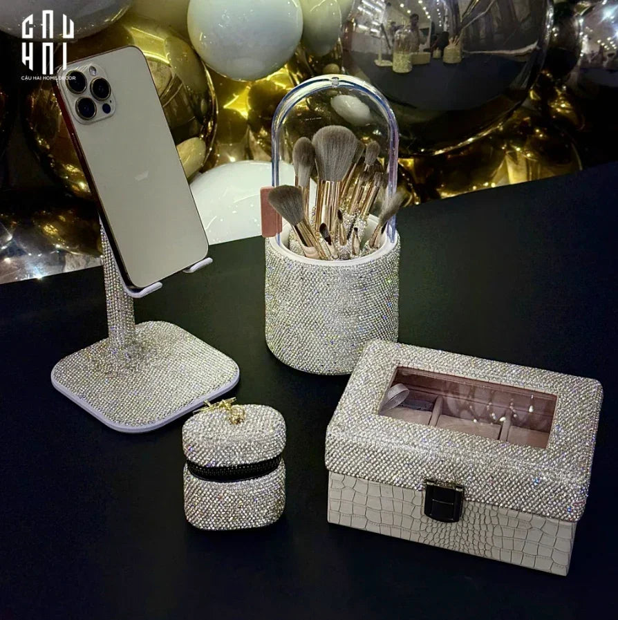 HỘP ĐỒNG HỒ DIAMOND BLING BLING - CẬU HAI HOME DECOR