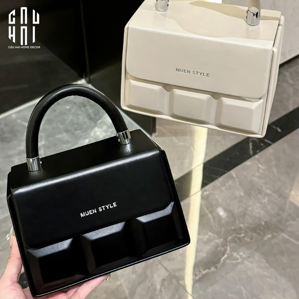 Hộp Khăn Giấy Da Savoir "La Damme Iconique" Lady Bag-CẬU HAI HOME DECOR