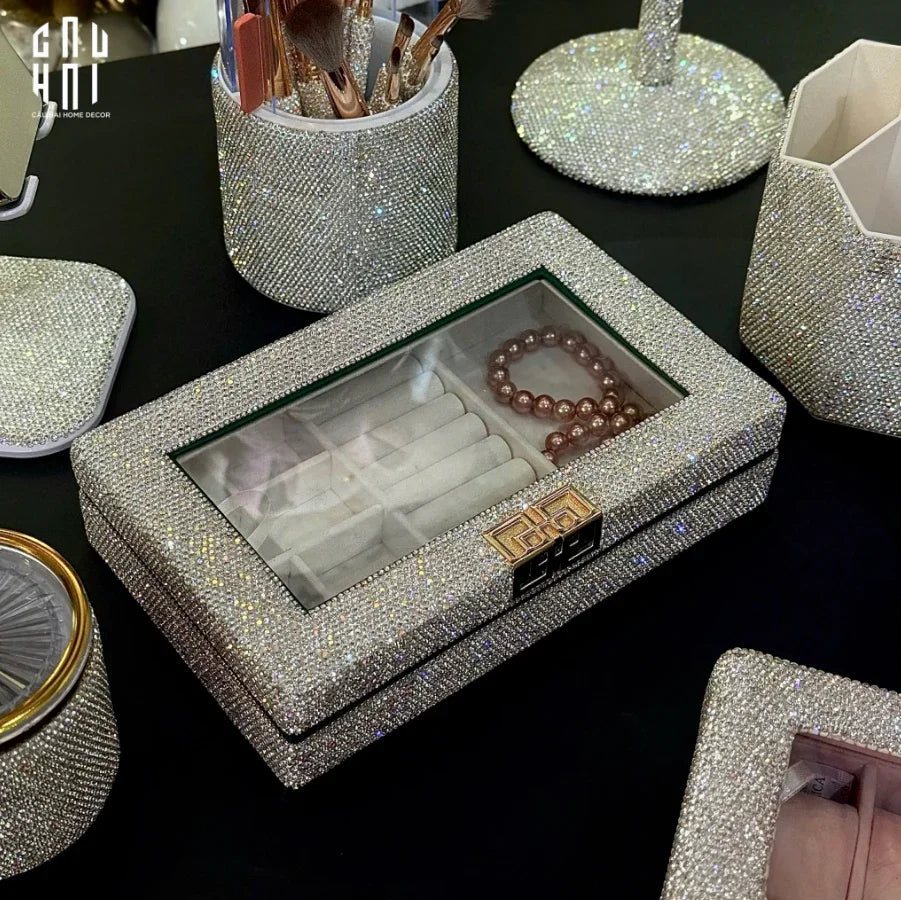 HỘP TRANG SỨC DIAMOND BLING BLING SS25 - CẬU HAI HOME DECOR