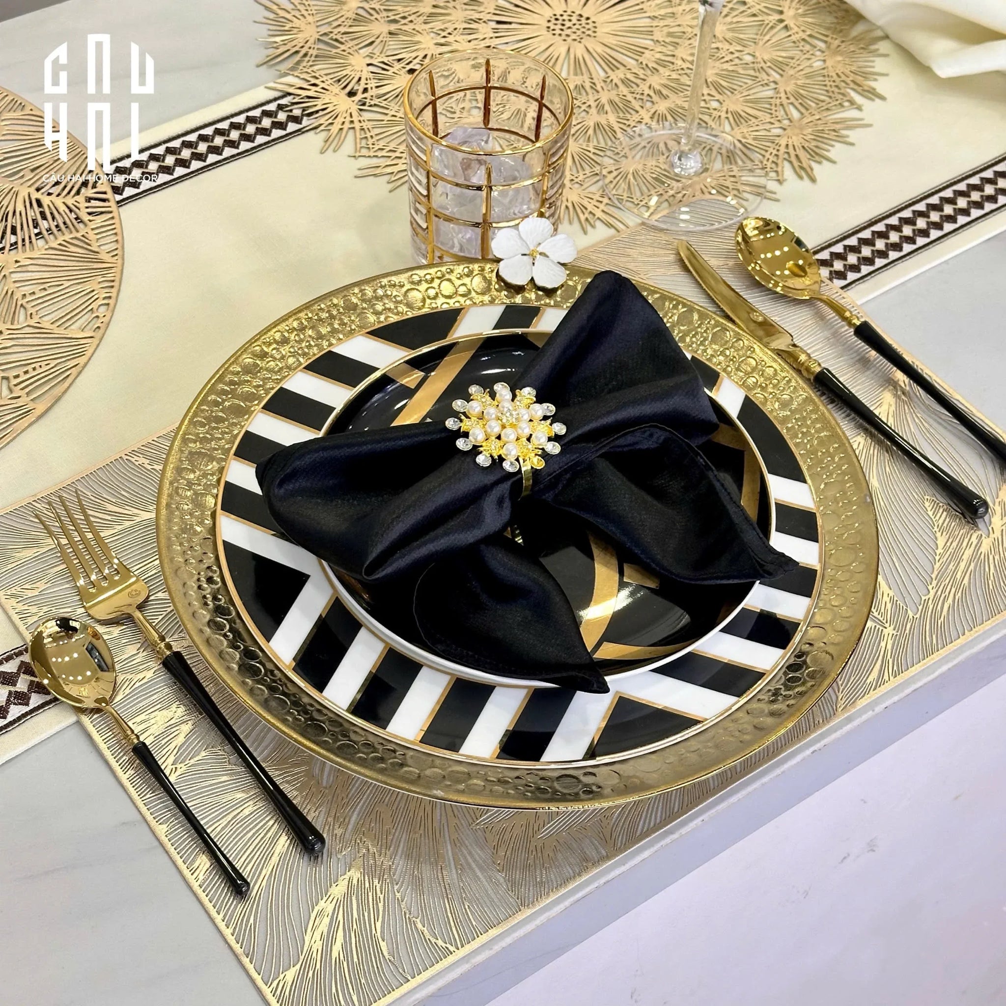 KHĂN ĂN - SILK NAPKIN BLACK ROYAL - CẬU HAI HOME DECOR