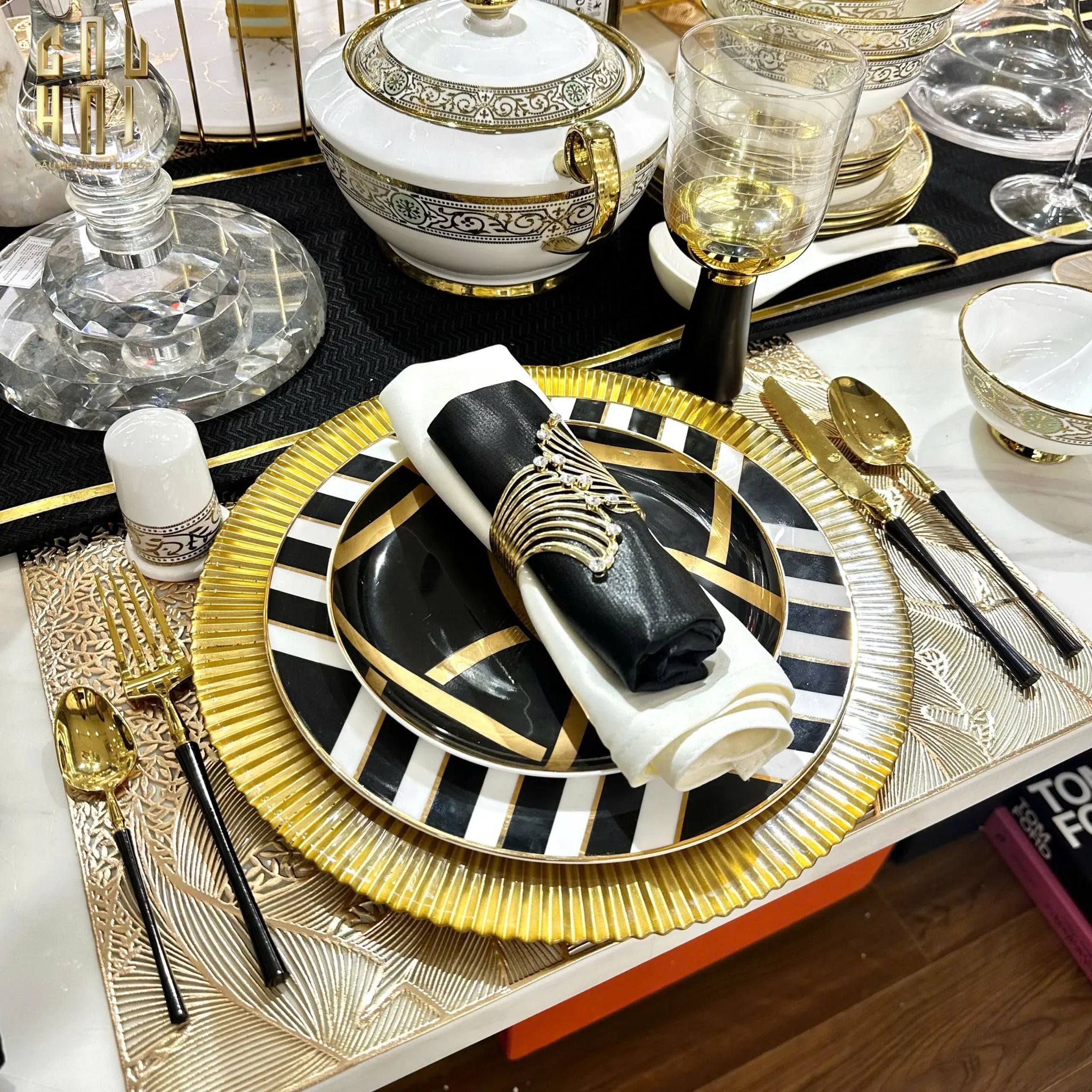 KHĂN ĂN - SILK NAPKIN BLACK ROYAL - CẬU HAI HOME DECOR