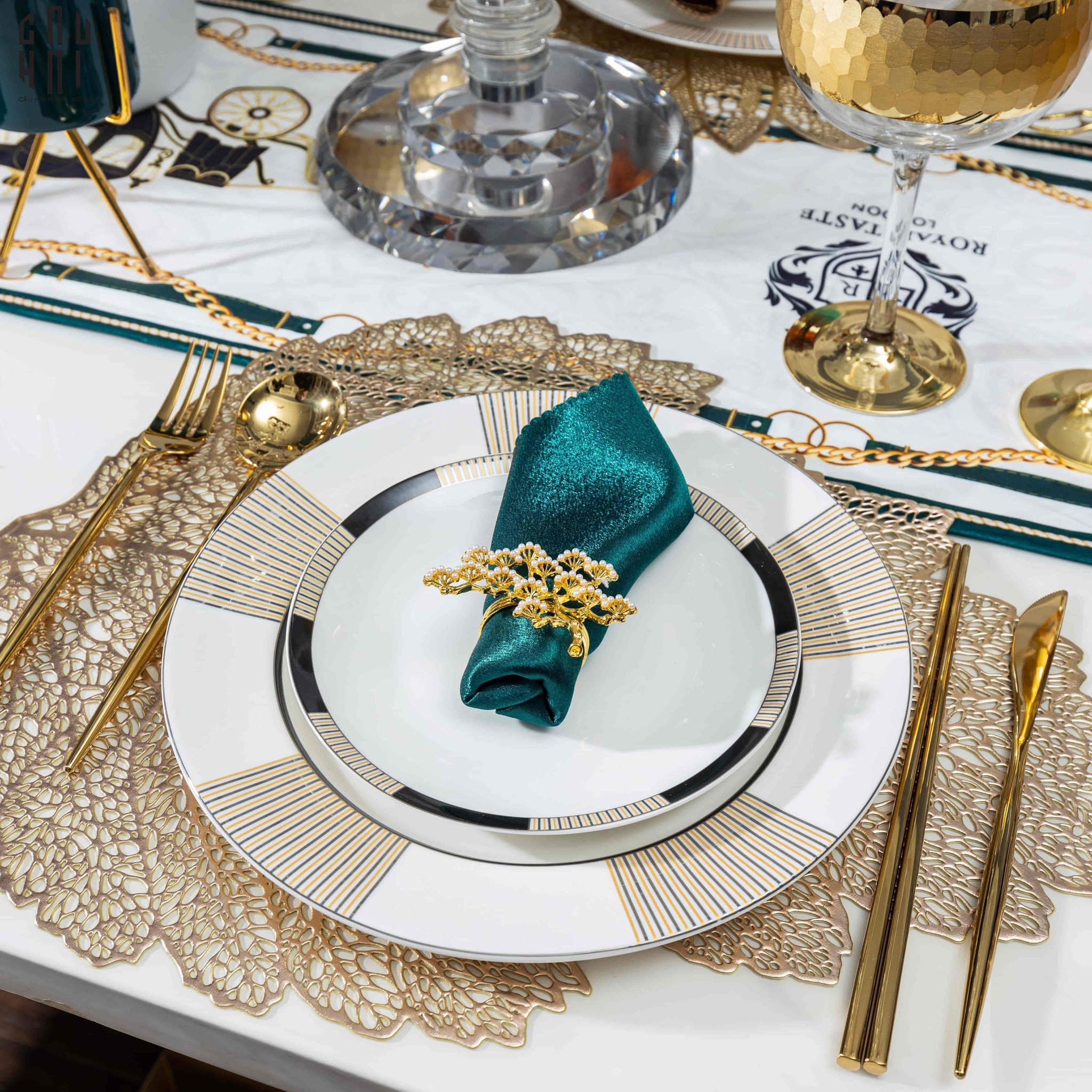 KHĂN ĂN - SILK NAPKIN EMERALD - CẬU HAI HOME DECOR