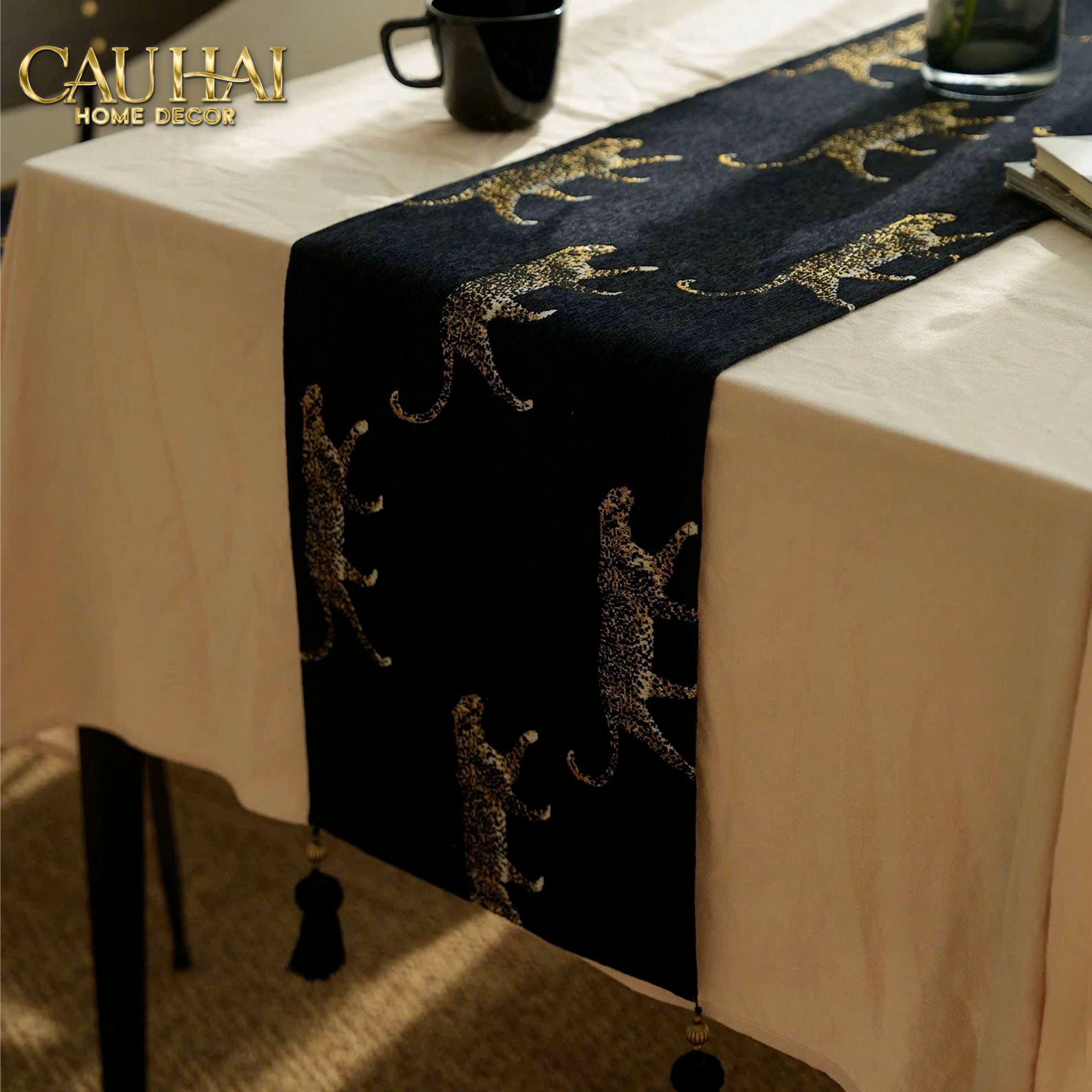 KHĂN TRẢI BÀN JARGUAR SAVOIR TABLE RUNNER 30X240 - CẬU HAI HOME DECOR
