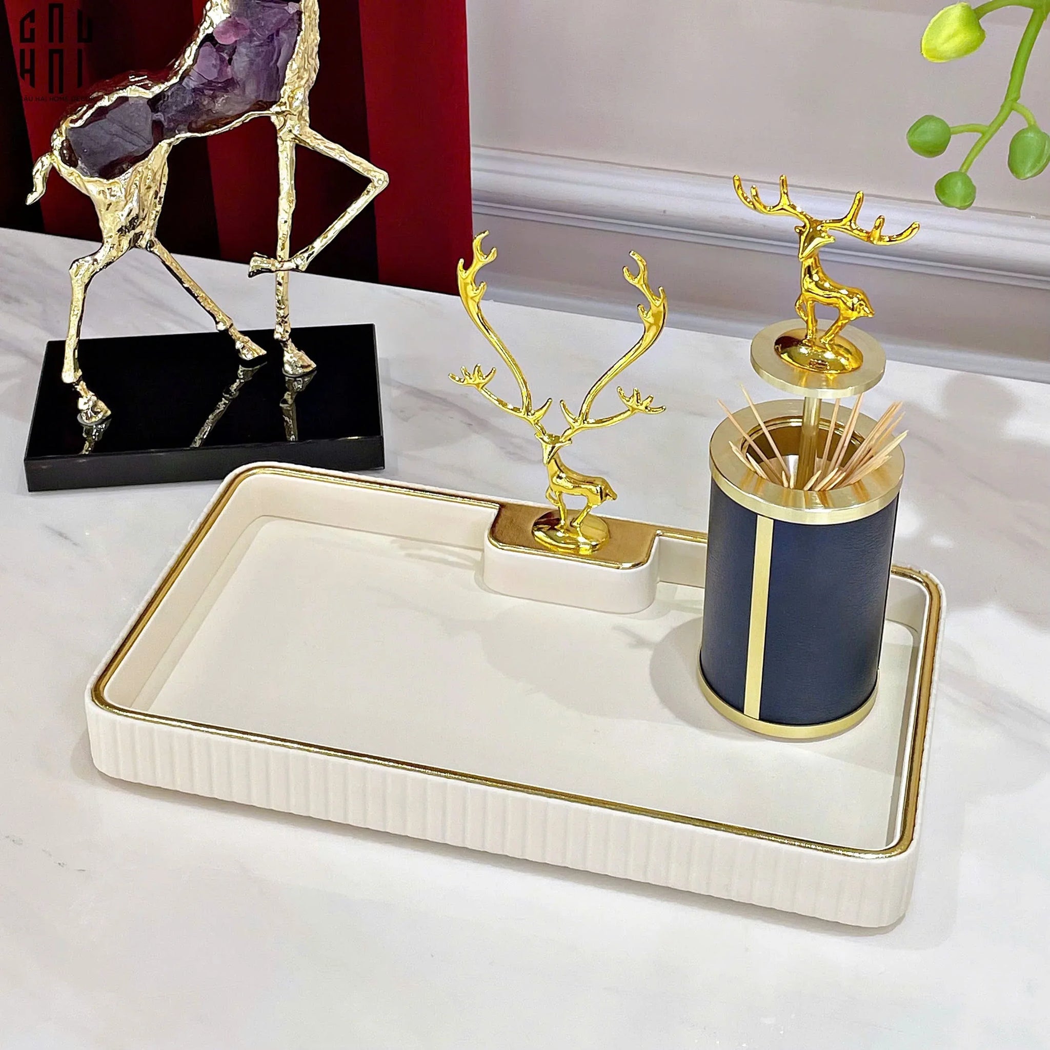 KHAY DA JEWELRY GOLDEN LINE ALLEY SS25-CẬU HAI HOME DECOR