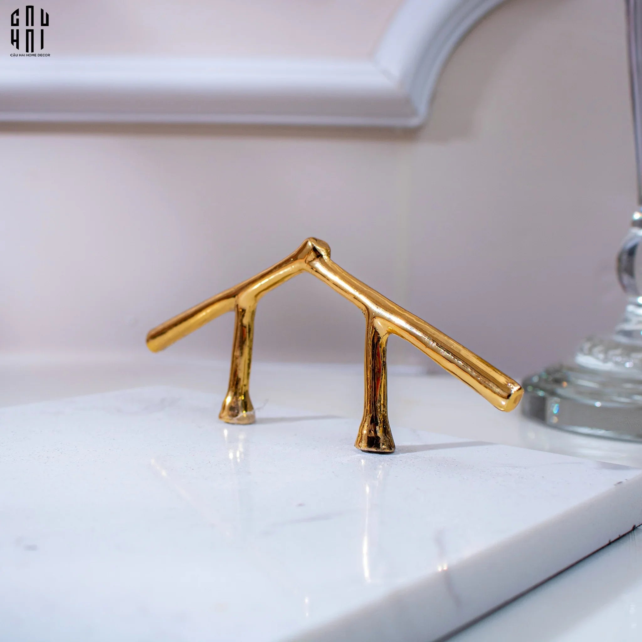 KHAY ĐÁ MARBLE ARROW SS25-CẬU HAI HOME DECOR