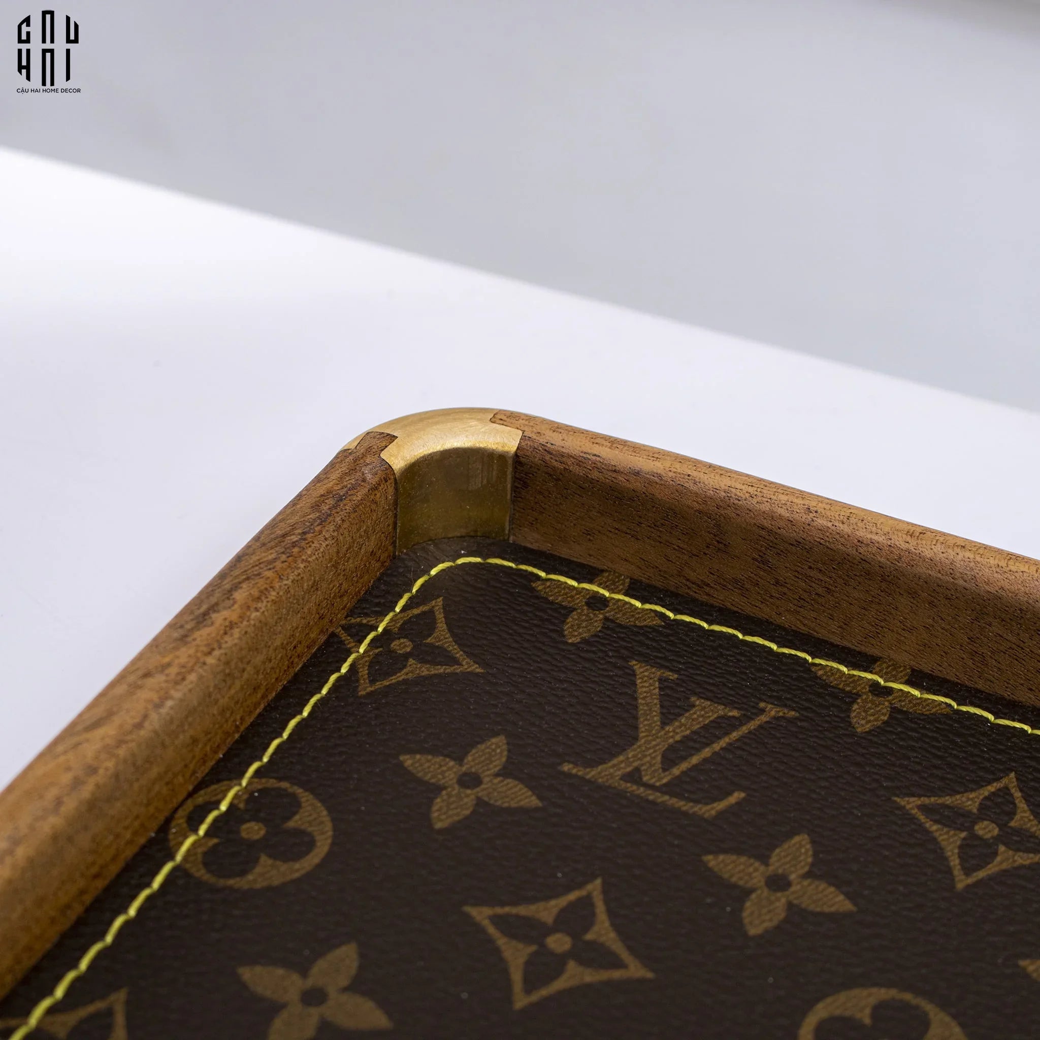 KHAY DA TRANG TRÍ LOUIS - FULL BOX SS25-CẬU HAI HOME DECOR