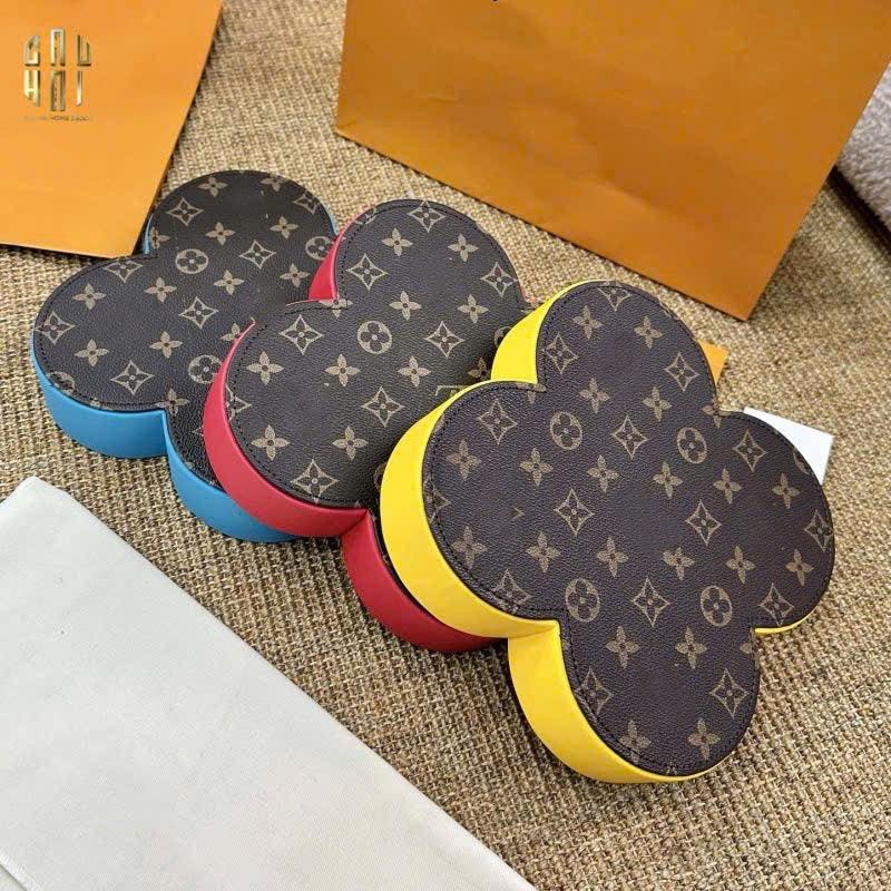 KHAY FLEUR MONOGRAM LOUIS.V – CIEL BLEU - CẬU HAI HOME DECOR