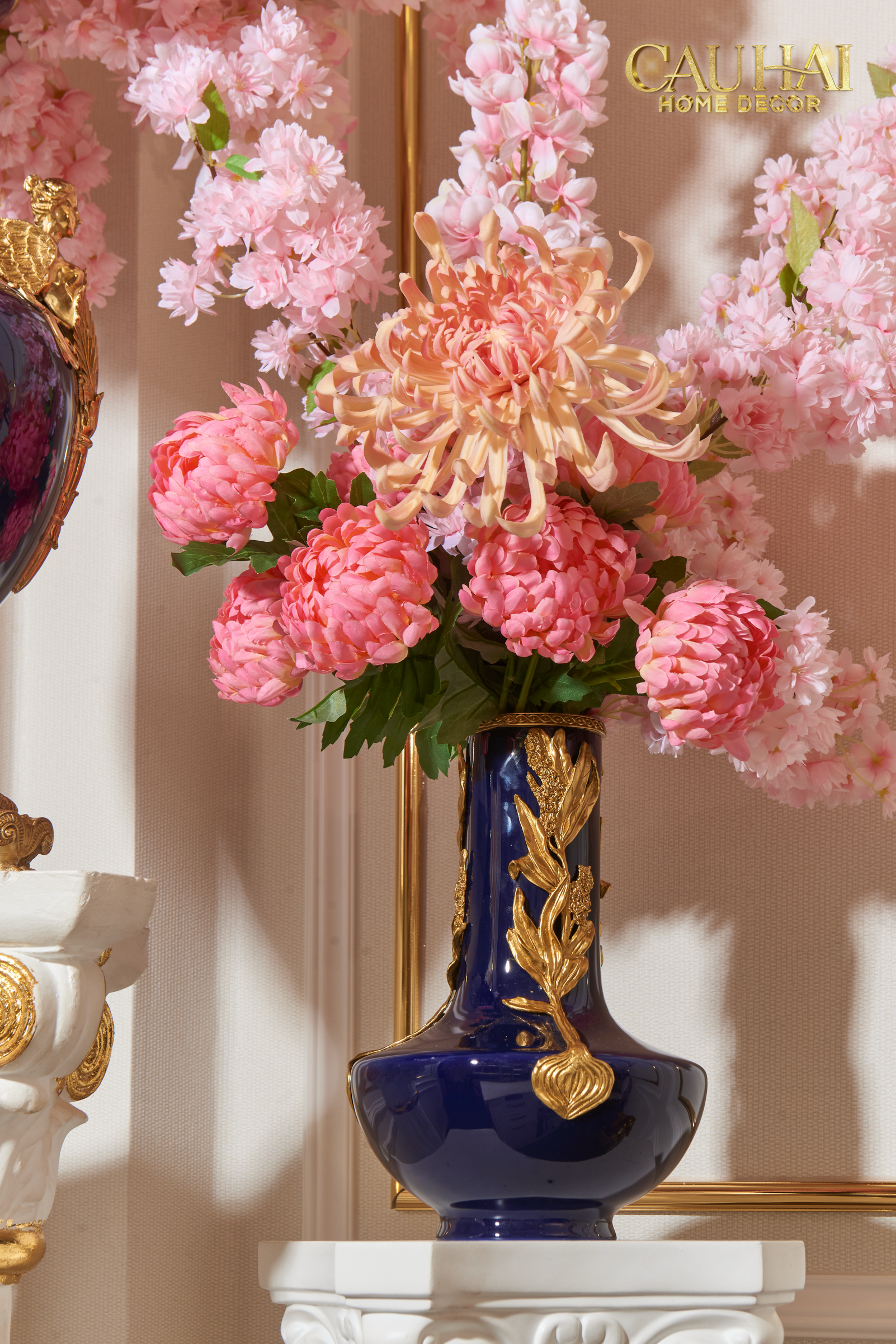 Maison Couture - Bình Hoa Imperium Empire Divine Vase - Laurel Amphora Miniature – Imperial Cobalt 30x21x21