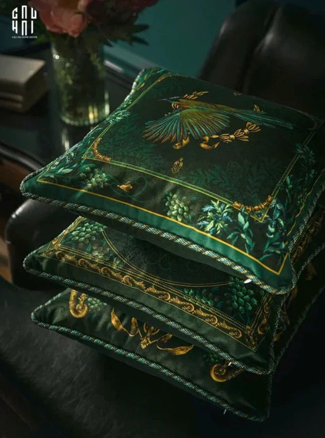 L’ATELIER DU CUSSON - VỎ GỐI NHUNG MOONLIGHT FLOWER FW25-CẬU HAI HOME DECOR