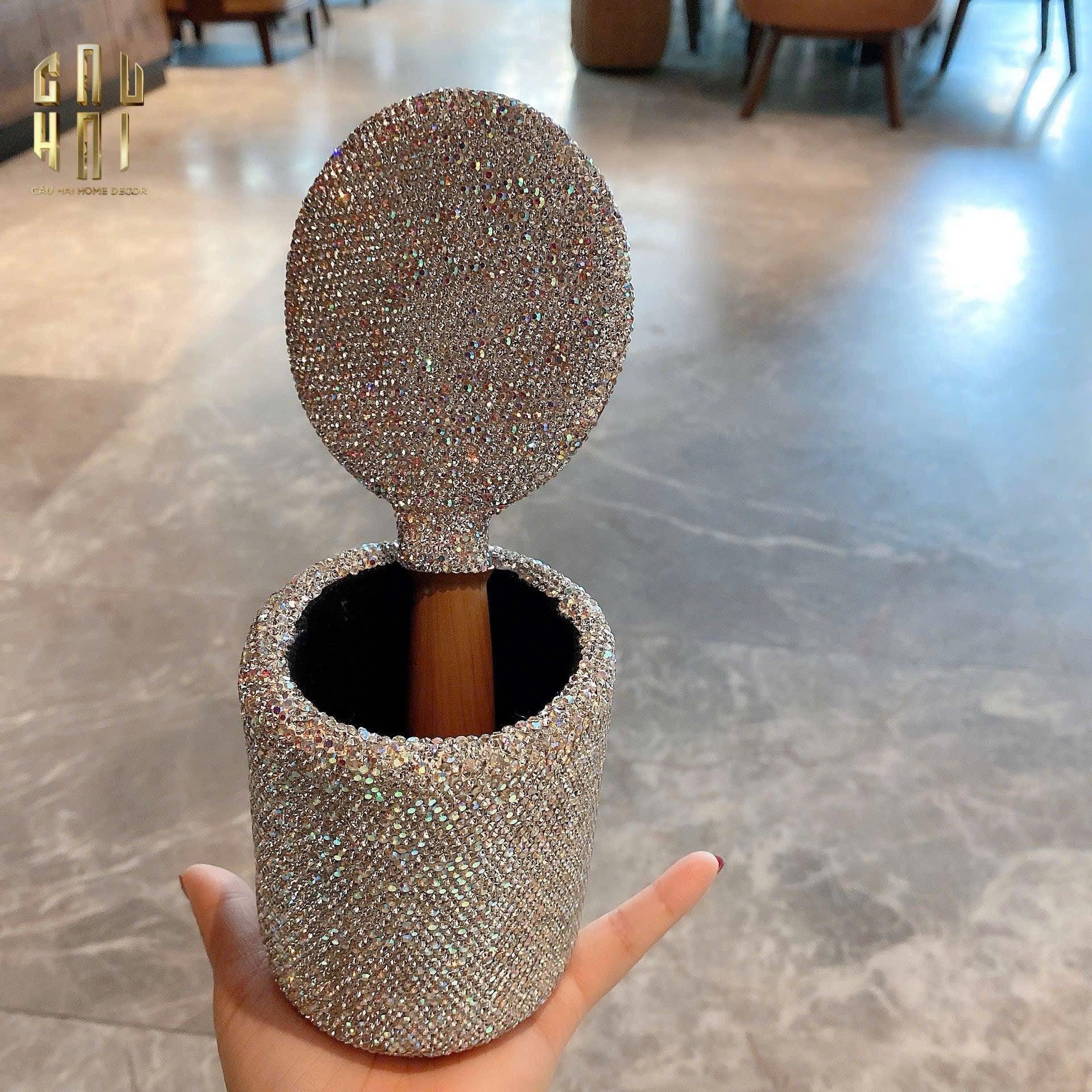LỌ ĐỰNG CỌ LUNAR DIAMOND BLING BLING - CẬU HAI HOME DECOR
