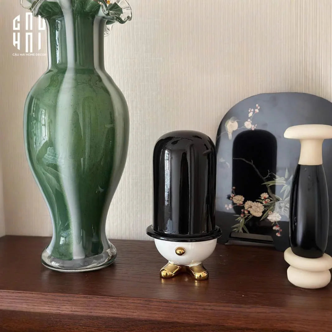 Lọ Tăm Bông Gốm Sứ Kingmans Tailor Gentlement Penguine 8x15-CẬU HAI HOME DECOR