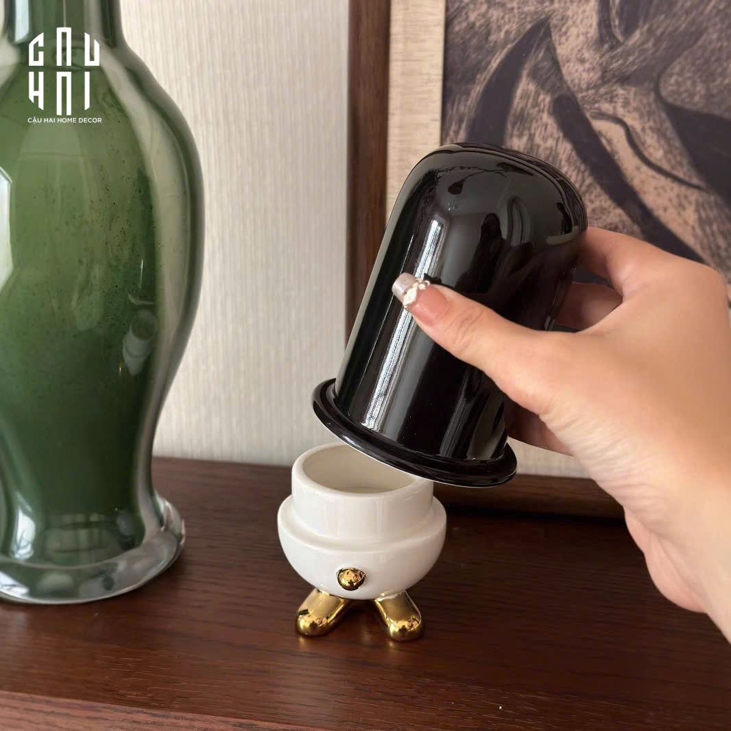 LỌ TĂM GENTLEMENT-CẬU HAI HOME DECOR