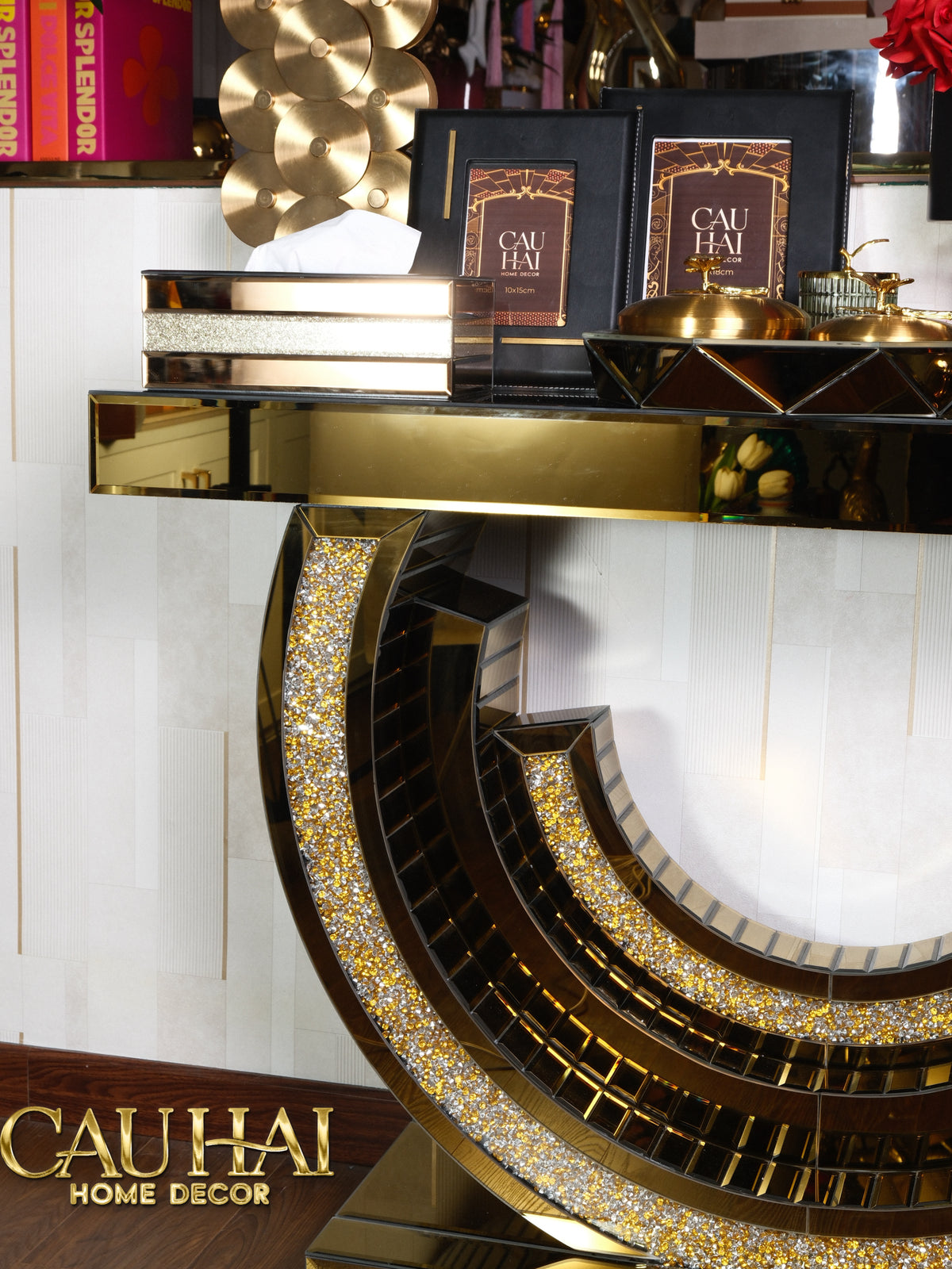 Maison Couture - Bàn Console Mirror Crescent Éclat Gold-BÀN CONSOLE - TỦ CONSOLE-CẬU HAI HOME DECOR-CẬU HAI HOME DECOR
