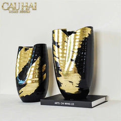 Maison Couture - Bình Hoa Gốm Mun Mài Dát Vàng Noir Laqué Feuille d’Or Vase 34-CẬU HAI HOME DECOR