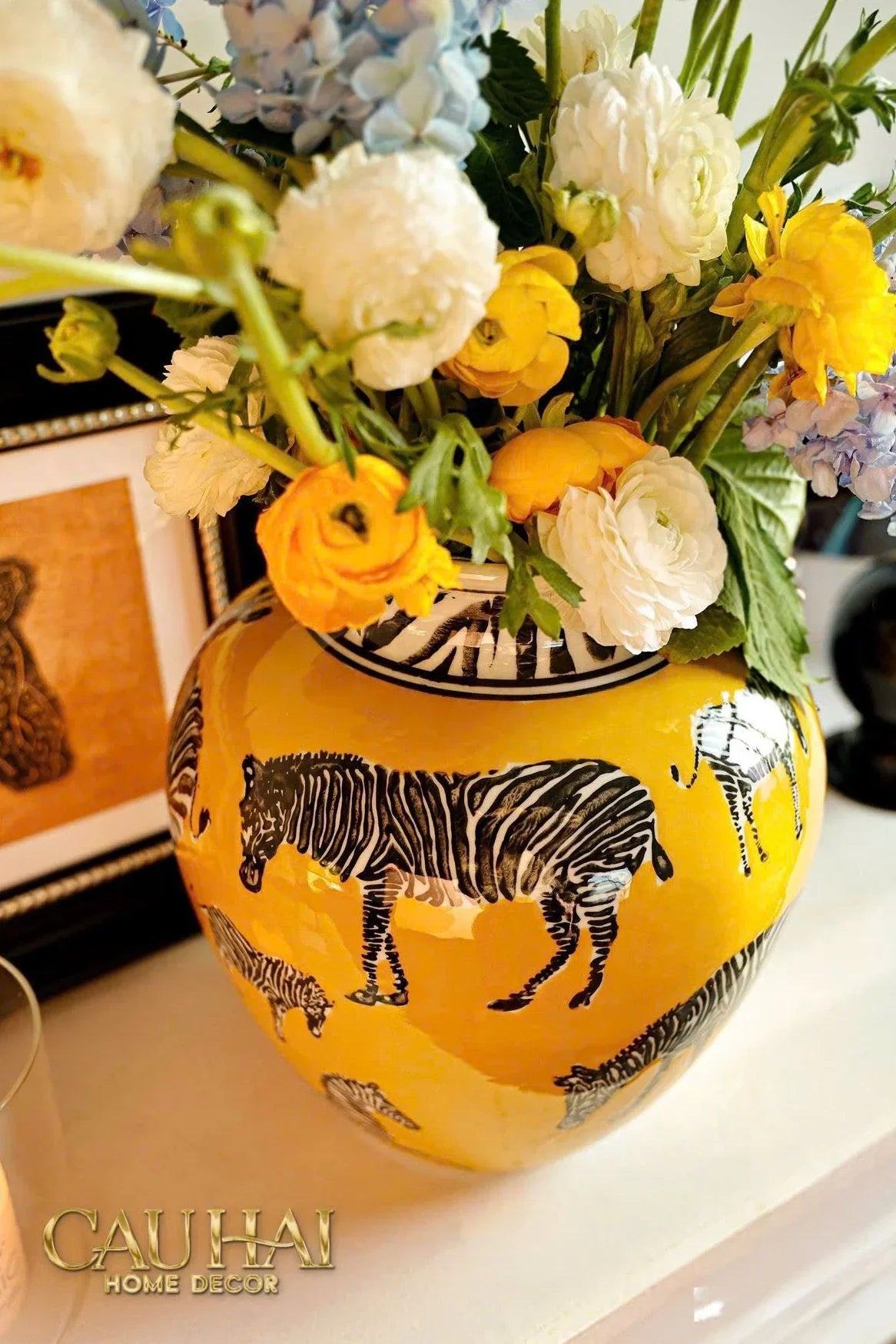 Maison Couture - Bình Hoa Gốm Sứ Hand-Painted Zebra Saffron Gold Artisan Vases-CẬU HAI HOME DECOR