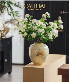 Maison Couture - Bình Hoa Gốm Sứ - Ngựa Dát Vàng Cheval Noble Ivoire Artisan Feuille D’Or Ceramic Vase H29-CẬU HAI HOME DECOR