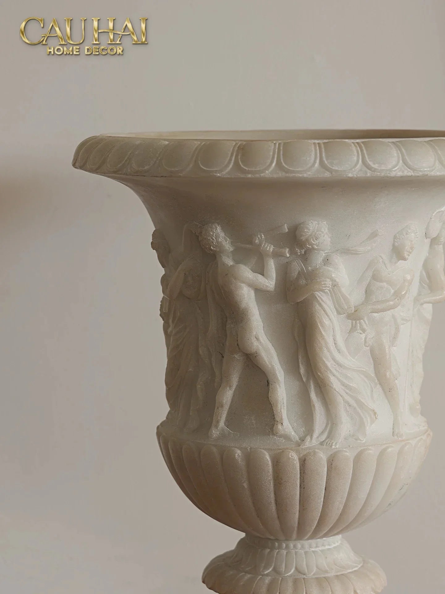 Maison Couture - Bình Hoa Phù Điêu Đá Sa Thạch Giả Ngọc - Amphora Des Dieux Dionysien - Patrimoine H47xM35-CẬU HAI HOME DECOR