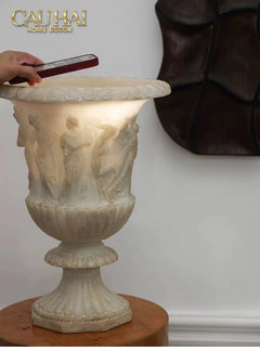 Maison Couture - Bình Hoa Phù Điêu Đá Sa Thạch Giả Ngọc - Amphora Des Dieux Dionysien - Patrimoine H47xM35-CẬU HAI HOME DECOR