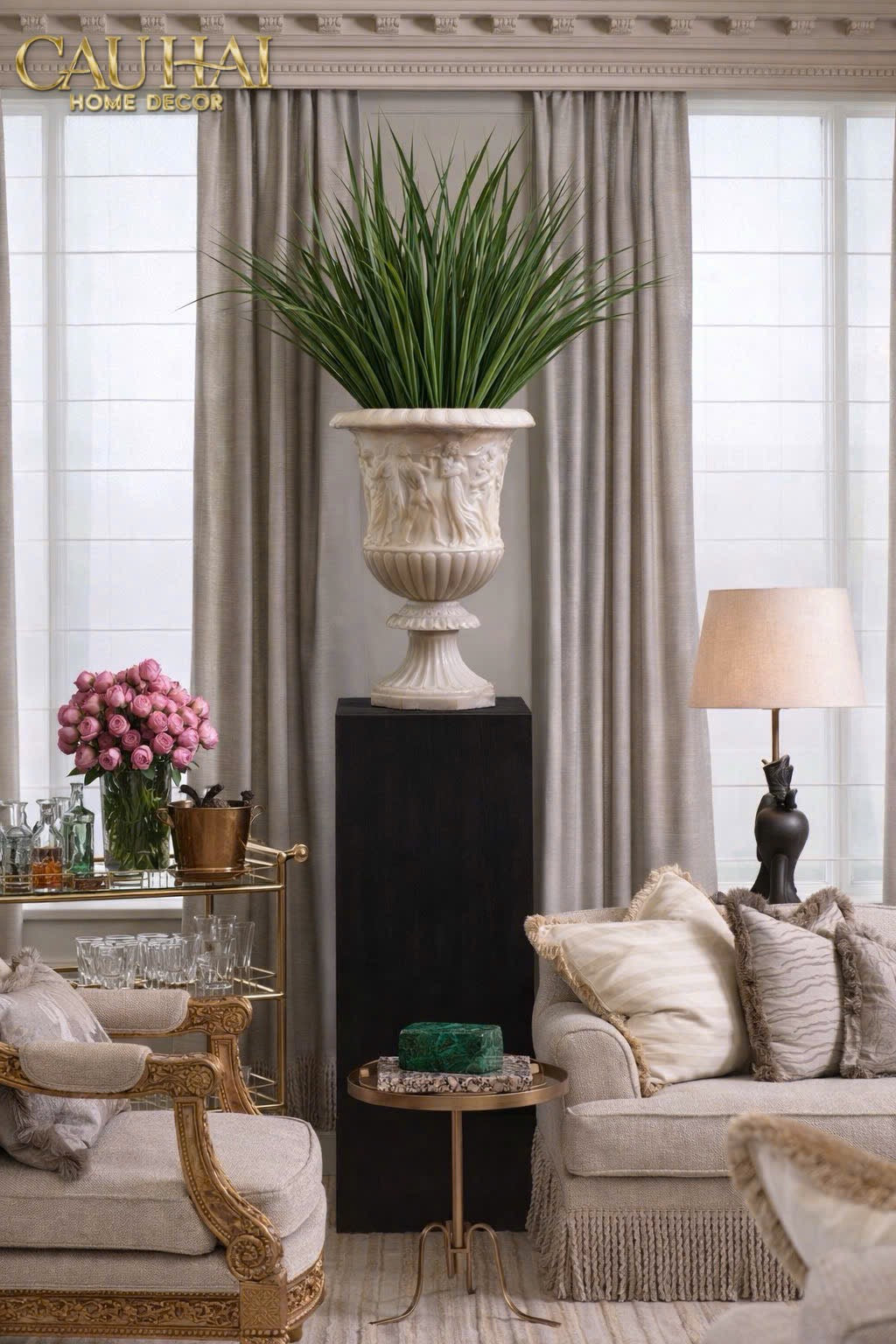 Maison Couture - Bình Hoa Phù Điêu Đá Sa Thạch Giả Ngọc - Amphora Des Dieux Dionysien - Patrimoine H47xM35-CẬU HAI HOME DECOR