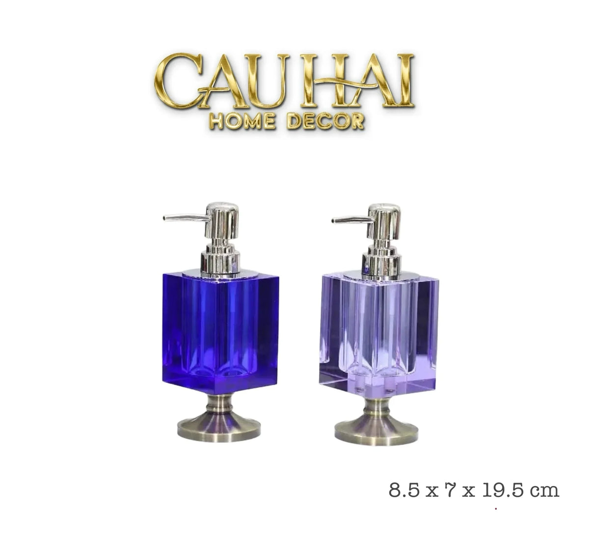 Maison Couture – Chai Kit Lotion Deepsea Blue Cristalleries Cube Impérial Vanities 8.5x7x19.5 220Ml-PHỤ KIỆN NHÀ TẮM-Đối tác tại Trung Quốc theo từng đơn đặt hàng-CẬU HAI HOME DECOR