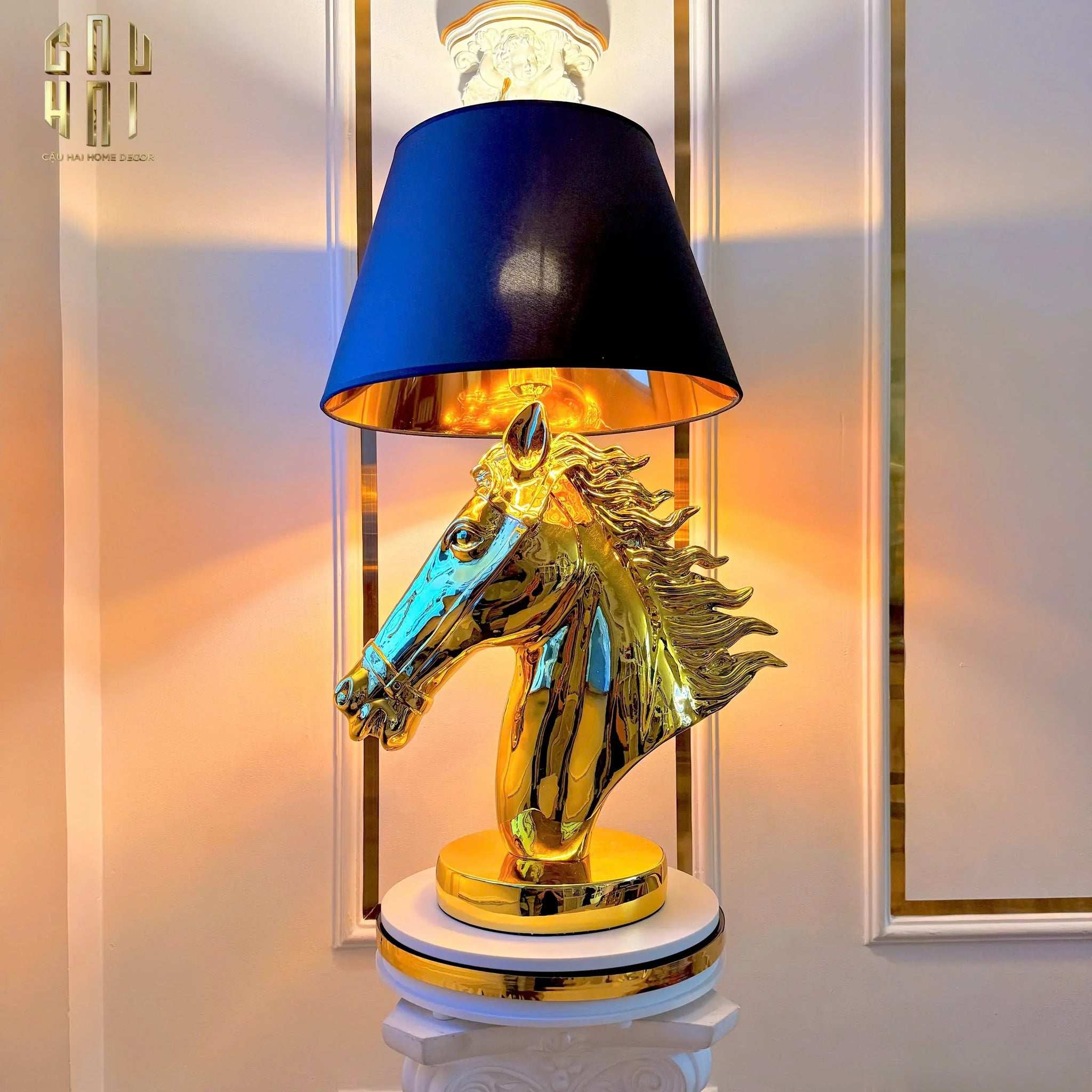 Maison Couture - Đèn Ngủ Bàn Golden Pegasus Allure Équestre Side Table Lamp 42x78-CẬU HAI HOME DECOR