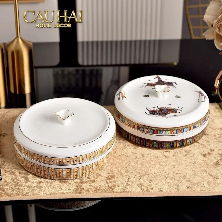 Maison Couture - Hộp Bánh Mứt Legacy Équestre Héritage-Lọ kẹo Canister Bonbonnière-Đối tác tại Trung Quốc theo từng đơn đặt hàng-CẬU HAI HOME DECOR