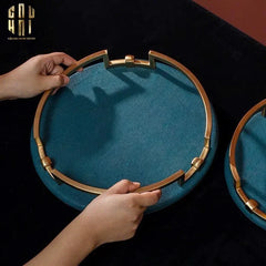 Maison Couture - Khay Da Tròn Lux Leather Emerald Oracle D35-CẬU HAI HOME DECOR