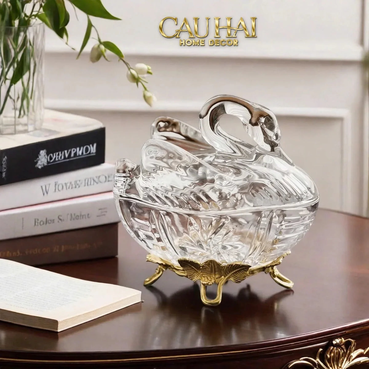 Maison Couture - Lọ Kẹo Thiên Nga Pha Lê Đế Đồng - Swan De L’Athènes Cristalleries Bonbonnière 9x13.7x14-Lọ kẹo Canister Bonbonnière-Đối tác tại Trung Quốc theo từng đơn đặt hàng-CẬU HAI HOME DECOR
