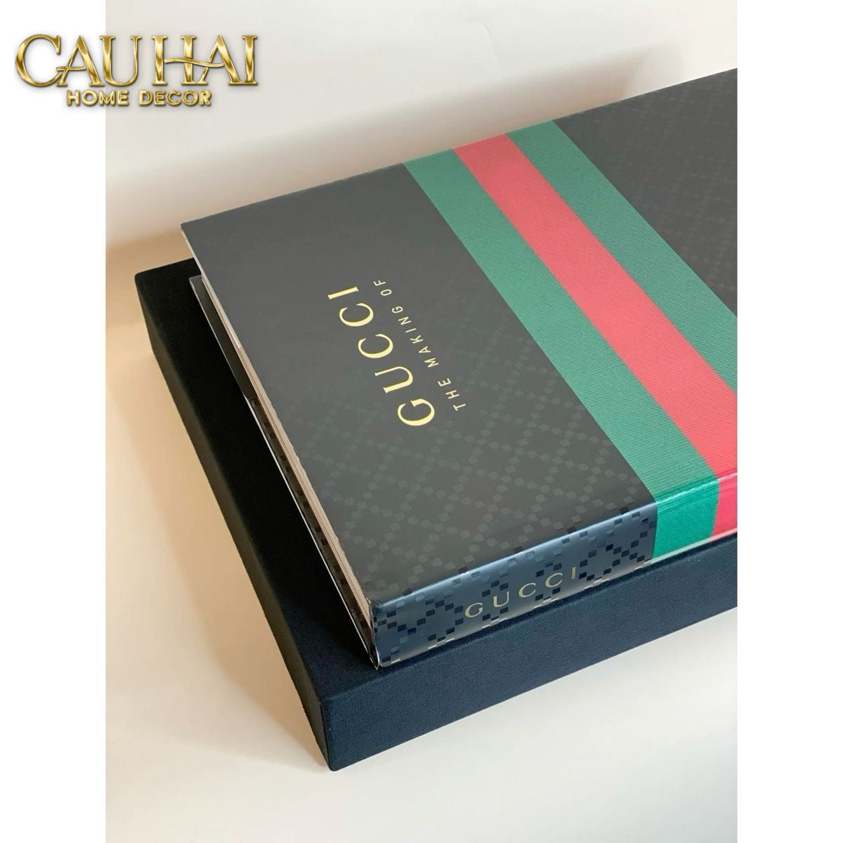 Maison Couture - Sách Fashion Runway The Making Of GG 26x33 383 pages-CẬU HAI HOME DECOR