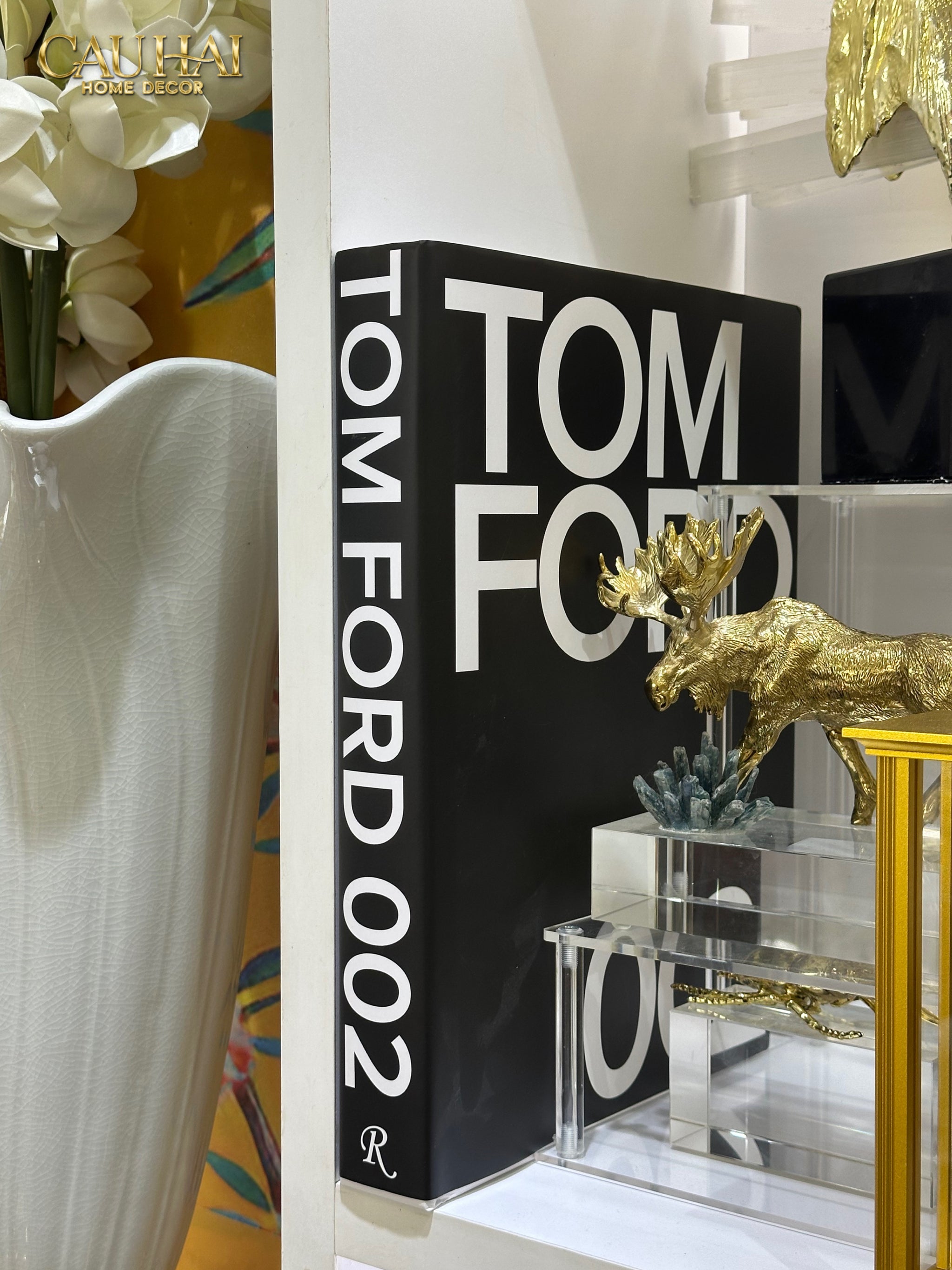 Maison Couture - Sách Fashion Runway Tom Ford 002 - Noir / Blanc / Gris-CẬU HAI HOME DECOR