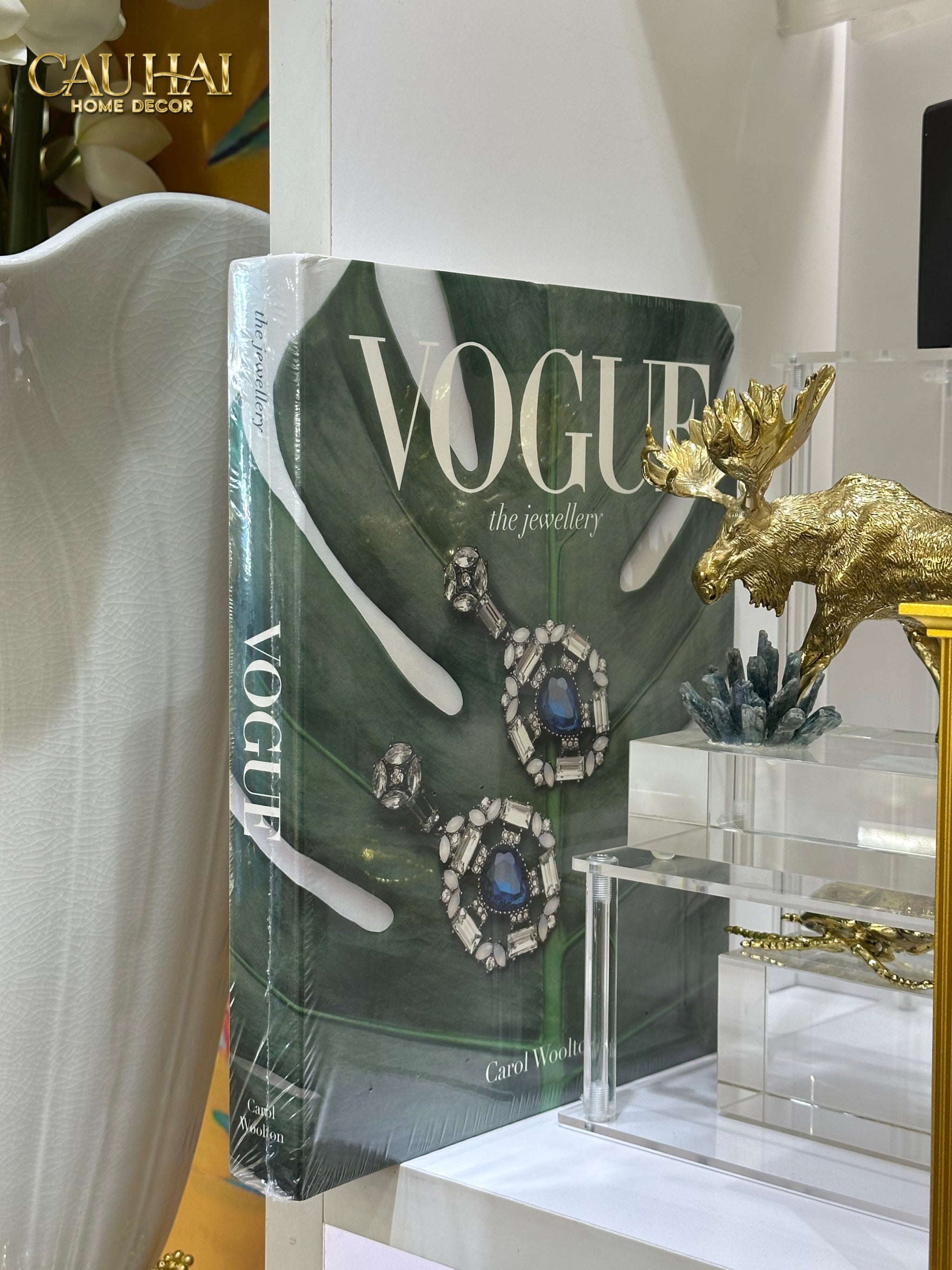Maison Couture - Sách Fashion Runway Vogue - The Jewellery by Carol Woolton 26x21x3-CẬU HAI HOME DECOR