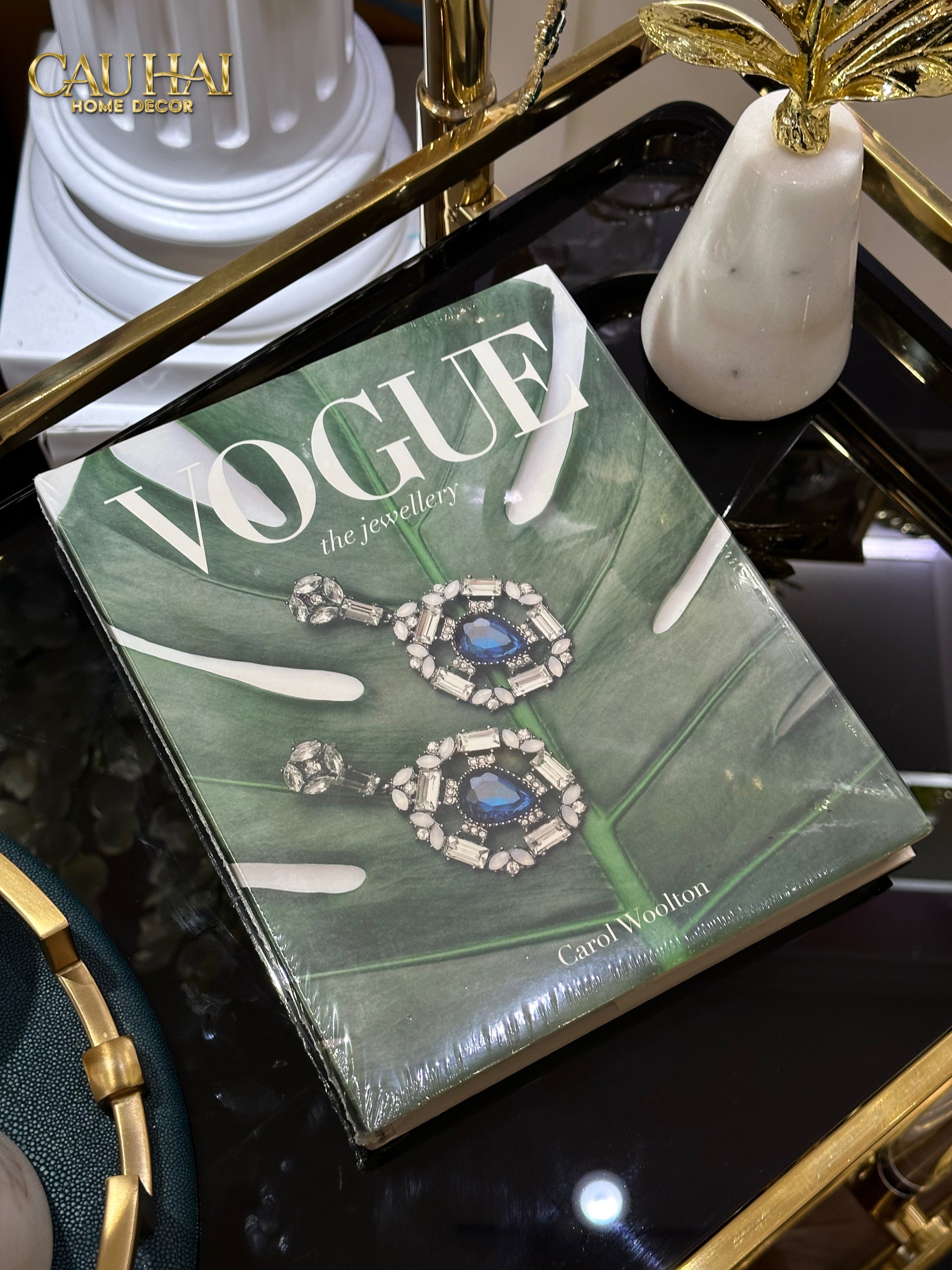 Maison Couture - Sách Fashion Runway Vogue - The Jewellery by Carol Woolton 26x21x3-CẬU HAI HOME DECOR