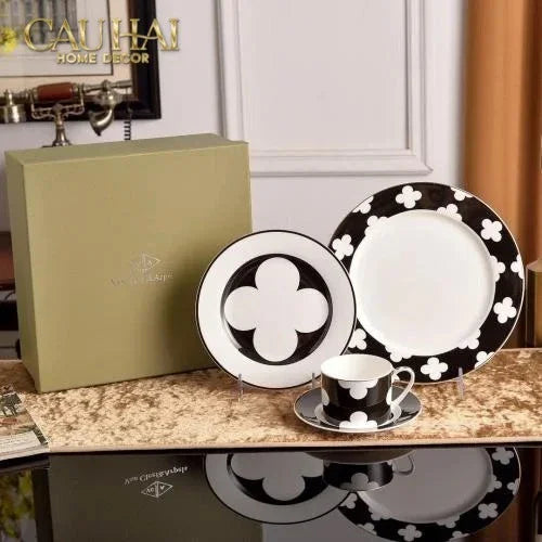 Maison Couture - Set 2 Tách Trà Château Clover Signature - L’Atelier Rayé Tasses & Soucoupes 4pcs-SET BÌNH TRÀ-Đối tác tại Trung Quốc theo từng đơn đặt hàng-CẬU HAI HOME DECOR