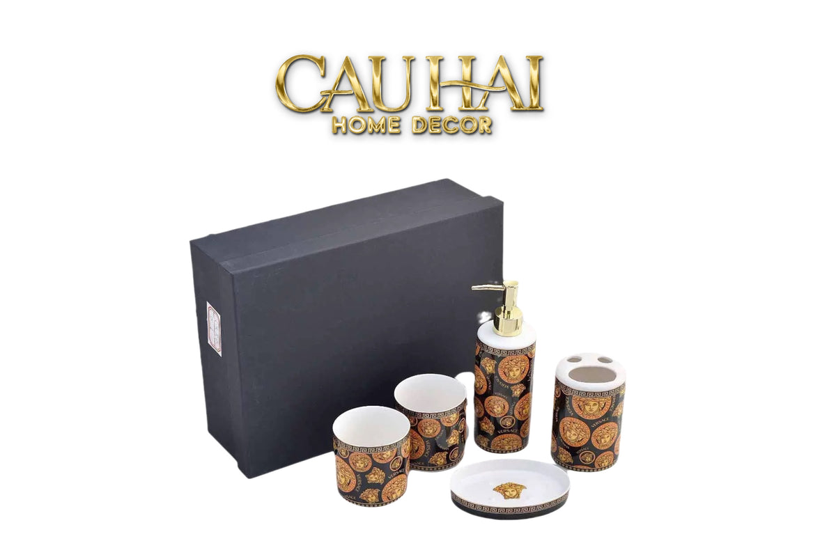 Maison Couture - Set Nhà Tắm 5 Món Multi Monogram Medusa Bathroom Vanity 5pcs-Set nhà tắm bathroom vanities-CẬU HAI HOME DECOR-CẬU HAI HOME DECOR