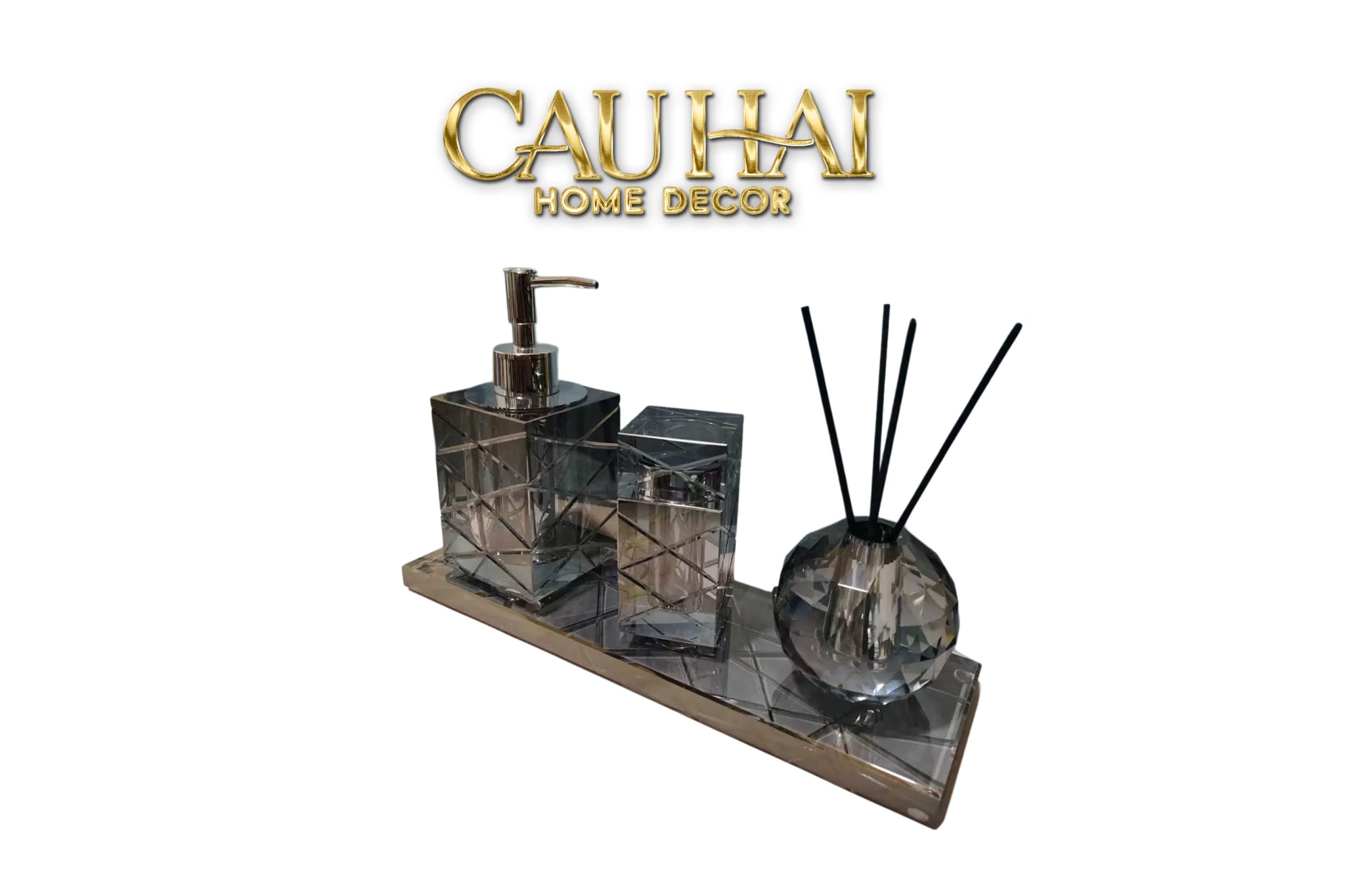 Maison Couture - Set Nhà Tắm Pha Lê Lumière Cristalleries Bathroom Vanity Set - Smoky Cannage Facetté Set 4pcs-CẬU HAI HOME DECOR
