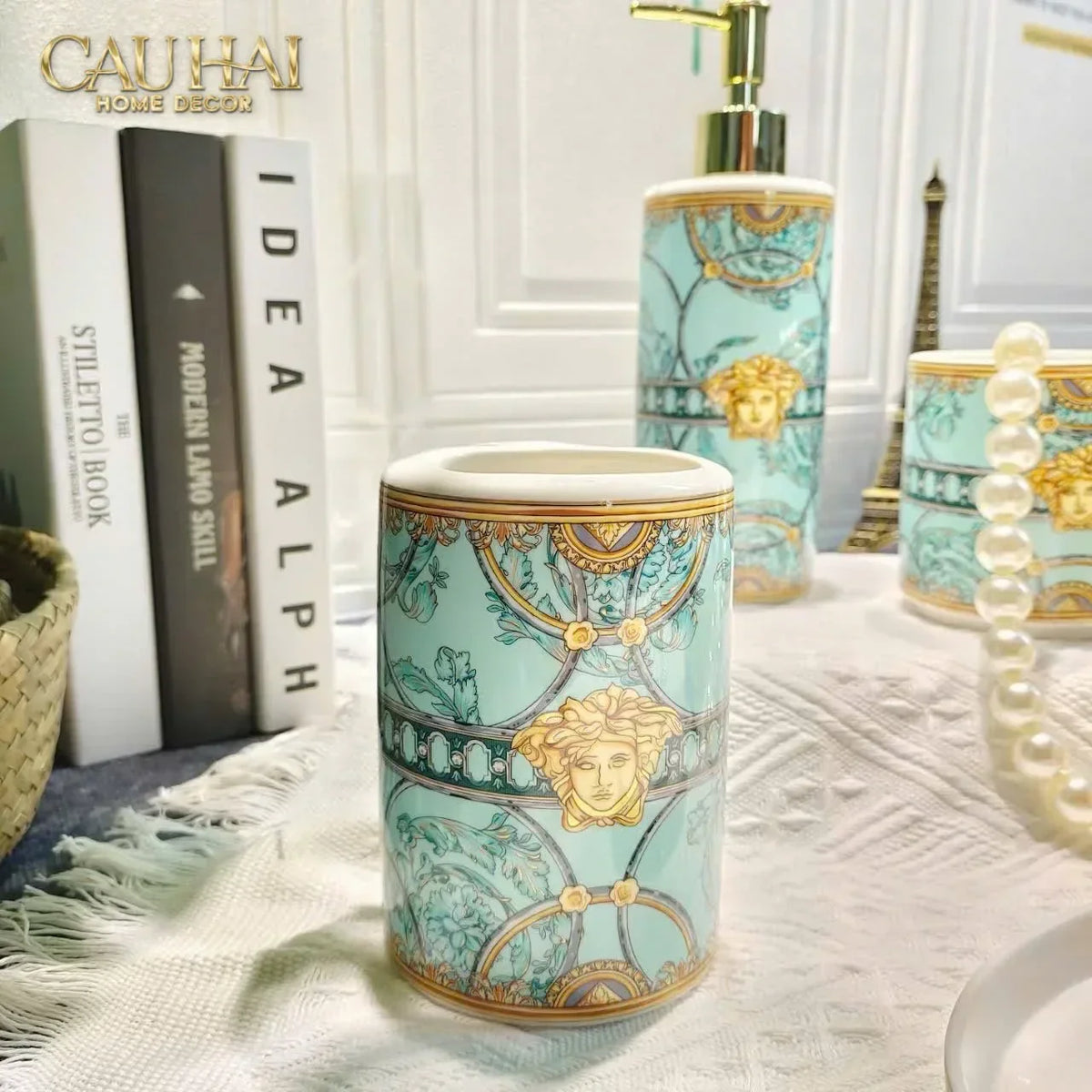 Maison Couture - Set Nhà Tắm V Class Medusa Scala Del Palazzo . 5Pcs Bathroom Vanities-PHỤ KIỆN NHÀ TẮM-Đối tác tại Trung Quốc theo từng đơn đặt hàng-CẬU HAI HOME DECOR