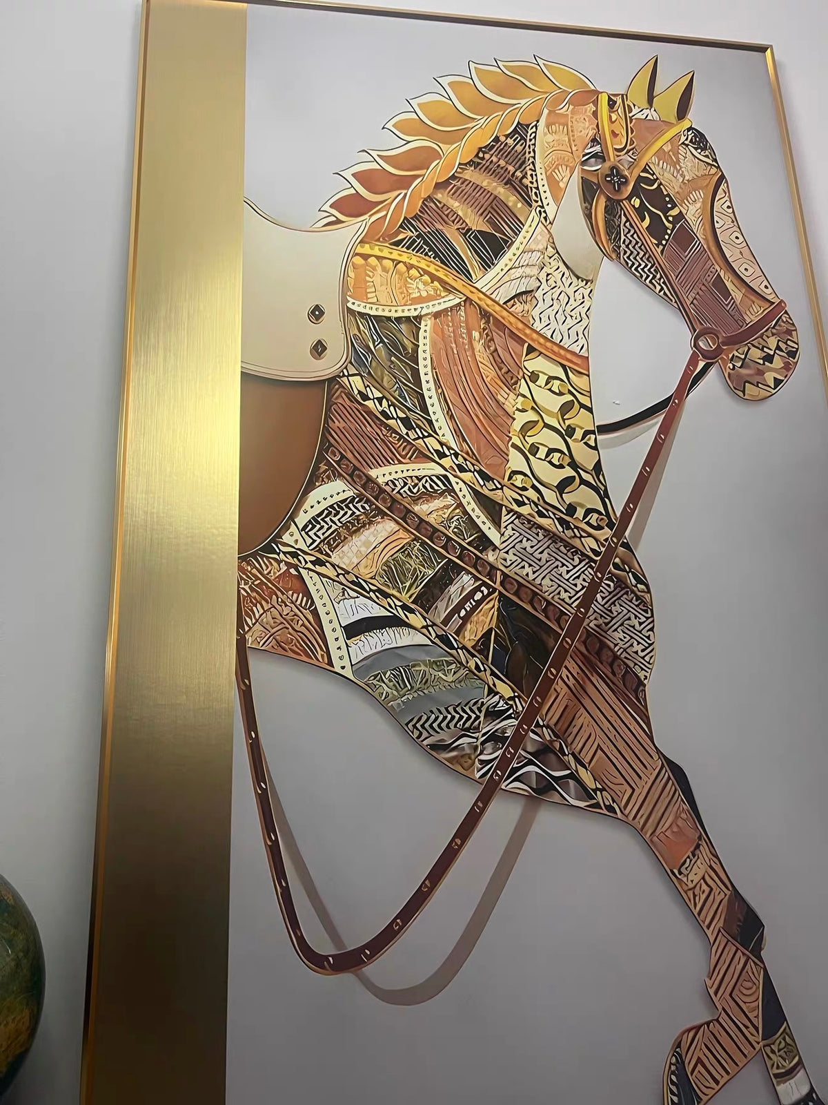 Maison Couture — Tranh Canvas Khung Nhôm Kháng Nước Équestre Royal H Class Gold With Line Wire Art 90x150-Tranh Canvas-CẬU HAI HOME DECOR-CẬU HAI HOME DECOR