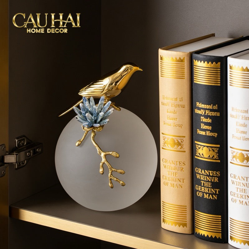 Maison Couture - Tượng Chim Bằng Đồng Quả Cầu Pha Lê Brasson Nightingale Cristalleries Orb 17x17x22-CẬU HAI HOME DECOR