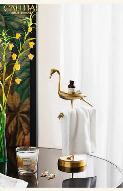 Maison Couture - Tượng Hạc Đồng Folie Flamingo Towels Hanging Bathroom Vanity H38-CẬU HAI HOME DECOR
