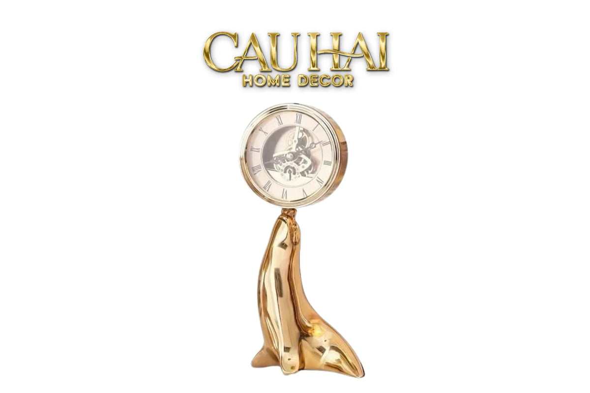 Maison Couture - Tượng Hải Cẩu Nâng Đồng Hồ Golden Guardian Seal TimeKeeper H25.5-TƯỢNG TRANG TRÍ-Đối tác tại Trung Quốc theo từng đơn đặt hàng-CẬU HAI HOME DECOR