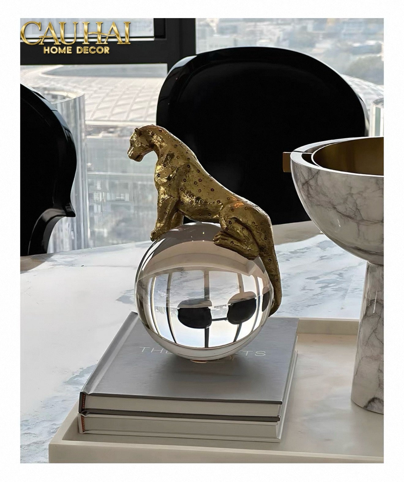Maison Couture - Tượng Quả Cầu Pha Lê - Tượng Báo Bằng Đồng - Regal Brasson Panther Globe 15x30-CẬU HAI HOME DECOR