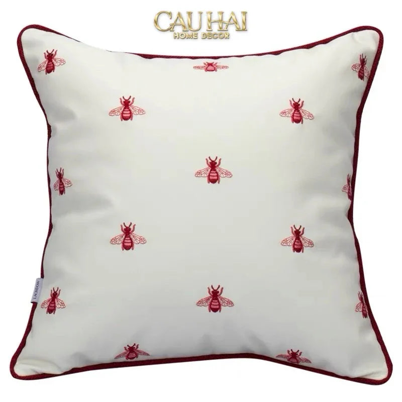 Maison Couture - Vỏ Gối Da Fuchsia Sparkle Bee L’Abeille 45-CẬU HAI HOME DECOR