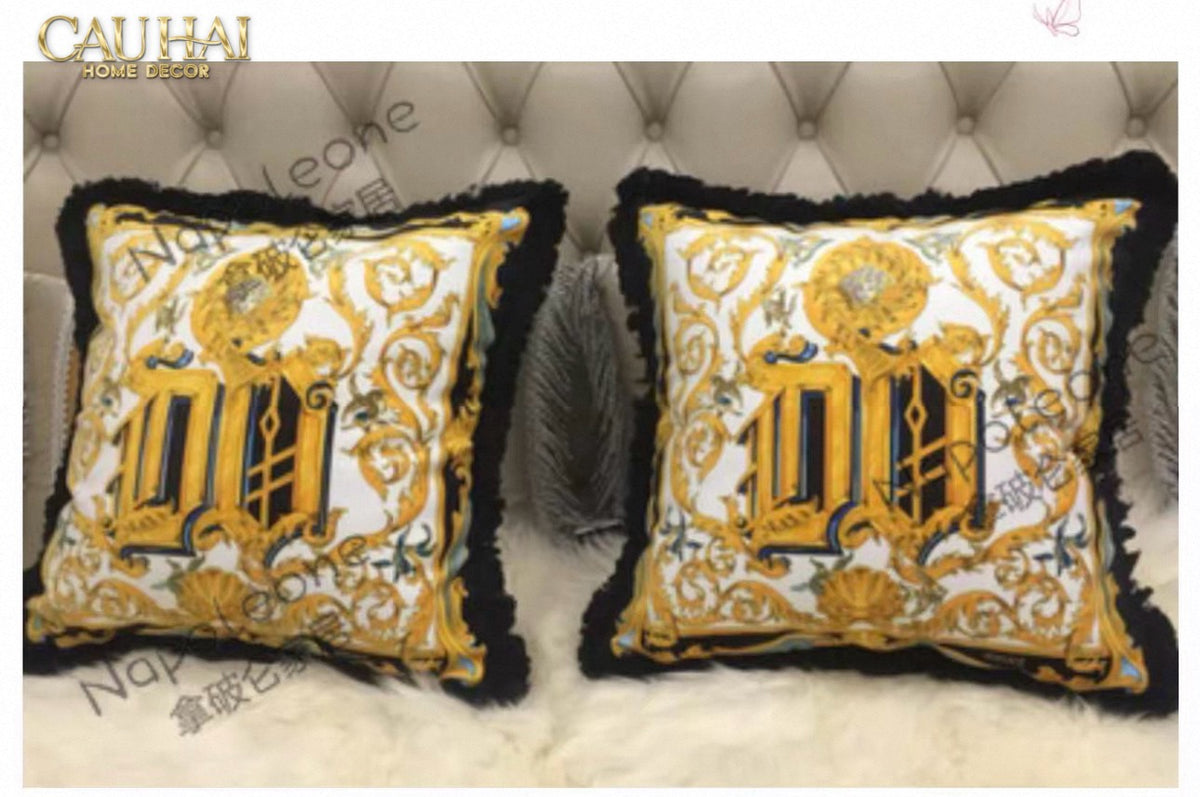 Maison Couture - Vỏ Gối V Class I ♡ Baroque Acanthus V Monogram Cushion 45 Medusa Gala White-VỎ GỐI SOFA-CẬU HAI HOME DECOR-CẬU HAI HOME DECOR