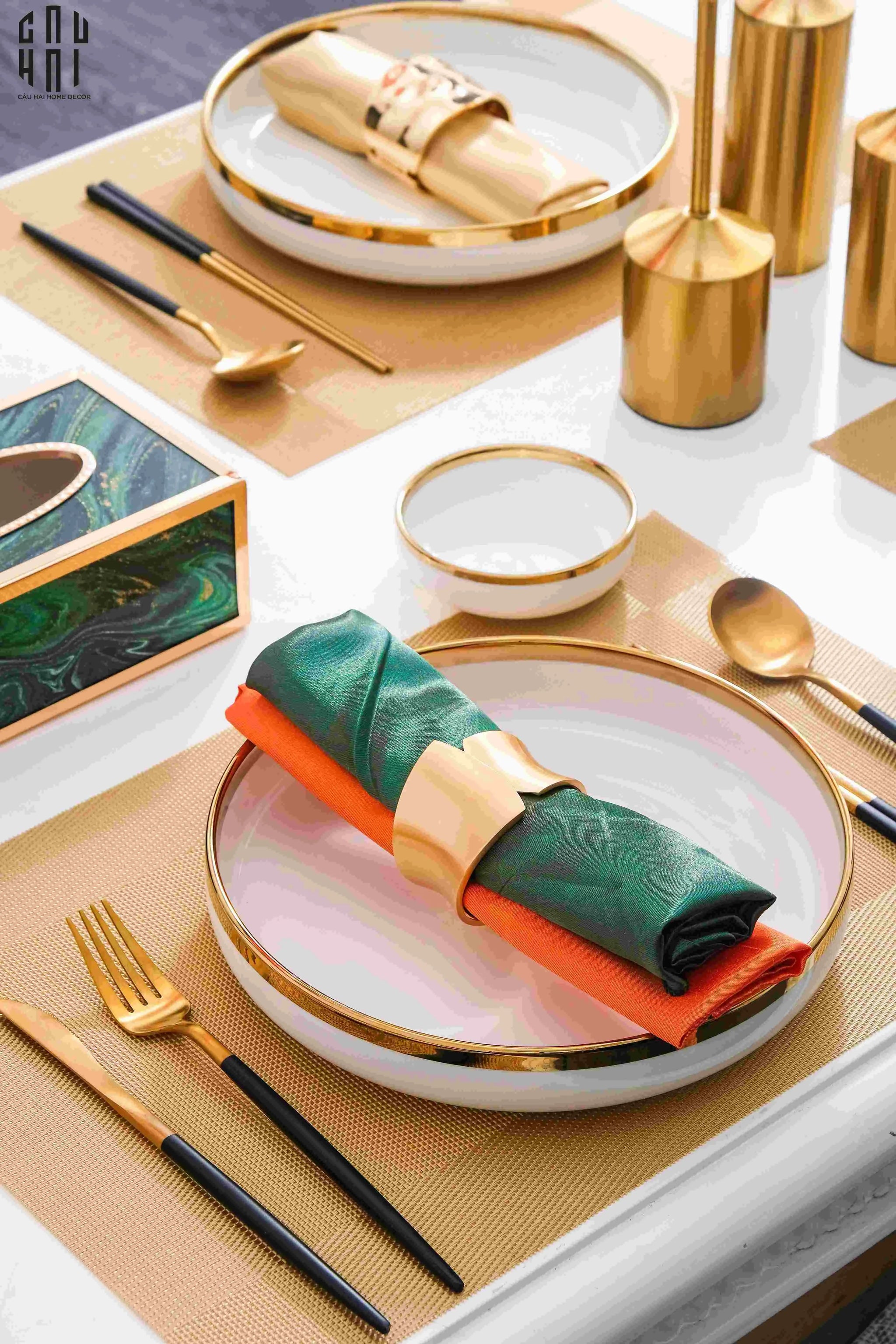 MAISON DE LUXE - NAPKIN SET IRIS SS22 - CẬU HAI HOME DECOR