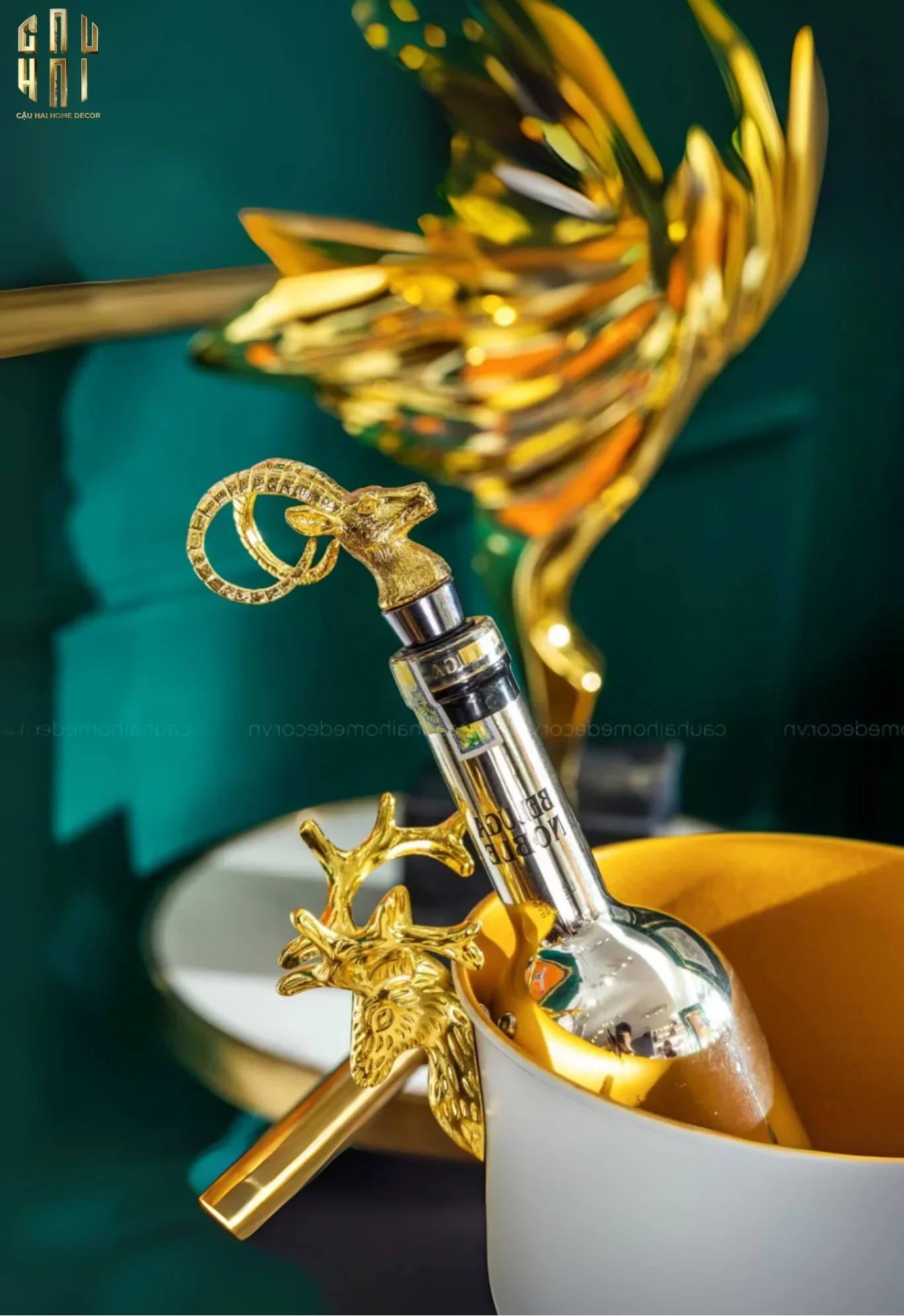 NÚT ĐẬY VANG - GOLDEN ANTELOPE WINE STOPPER SS30 - CẬU HAI HOME DECOR