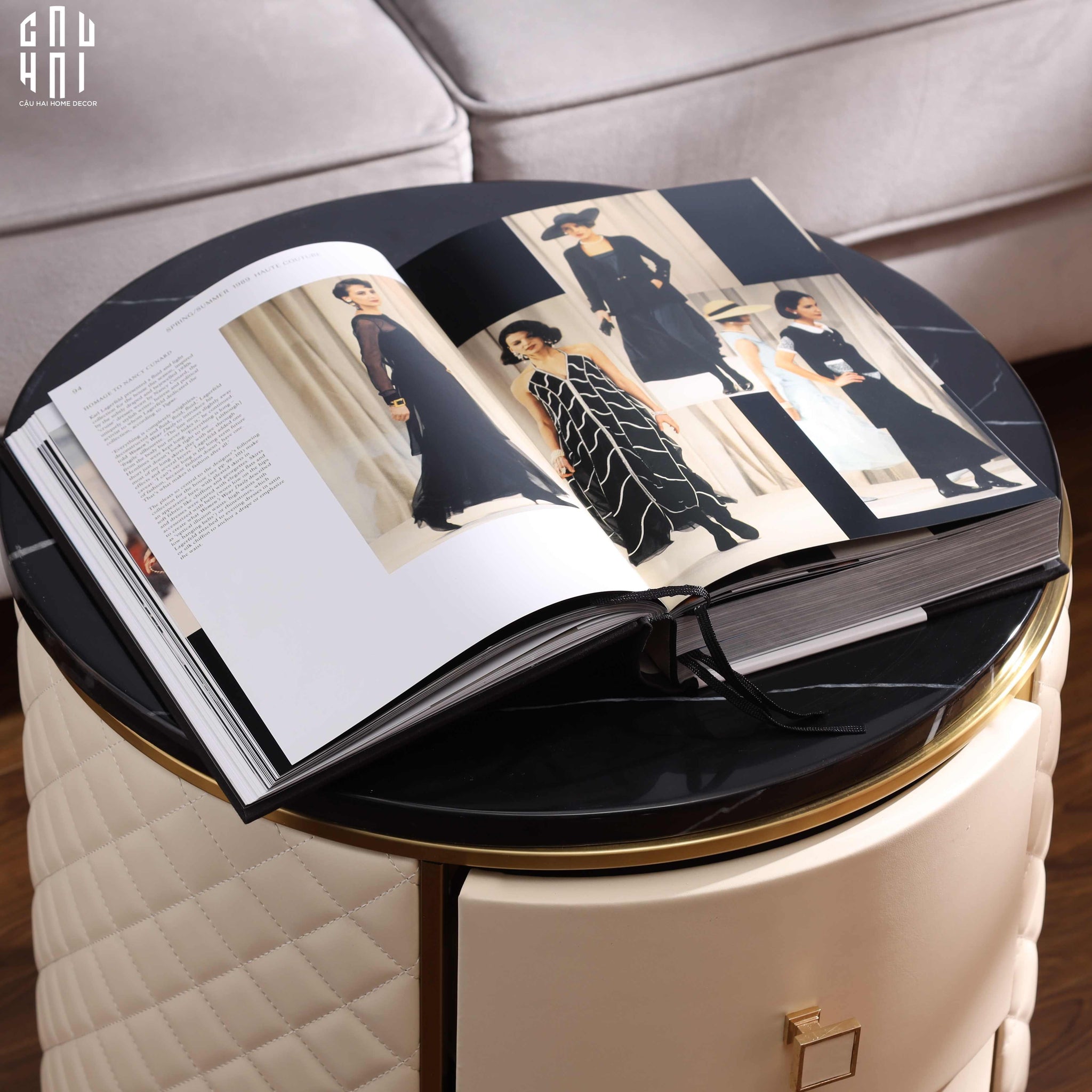 HOME COUTURE - SÁCH COCO CATWALK - FASHION RUNWAY BOOK-CẬU HAI HOME DECOR