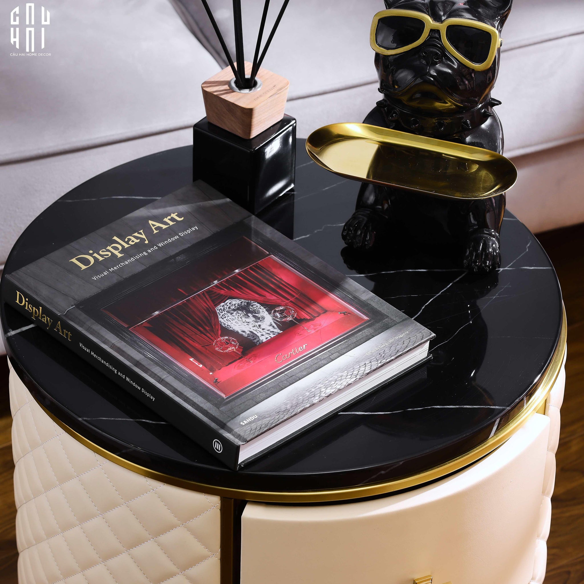 HOME COUTURE - SÁCH DISPLAY ART - VISUAL MERCHANDISING-CẬU HAI HOME DECOR