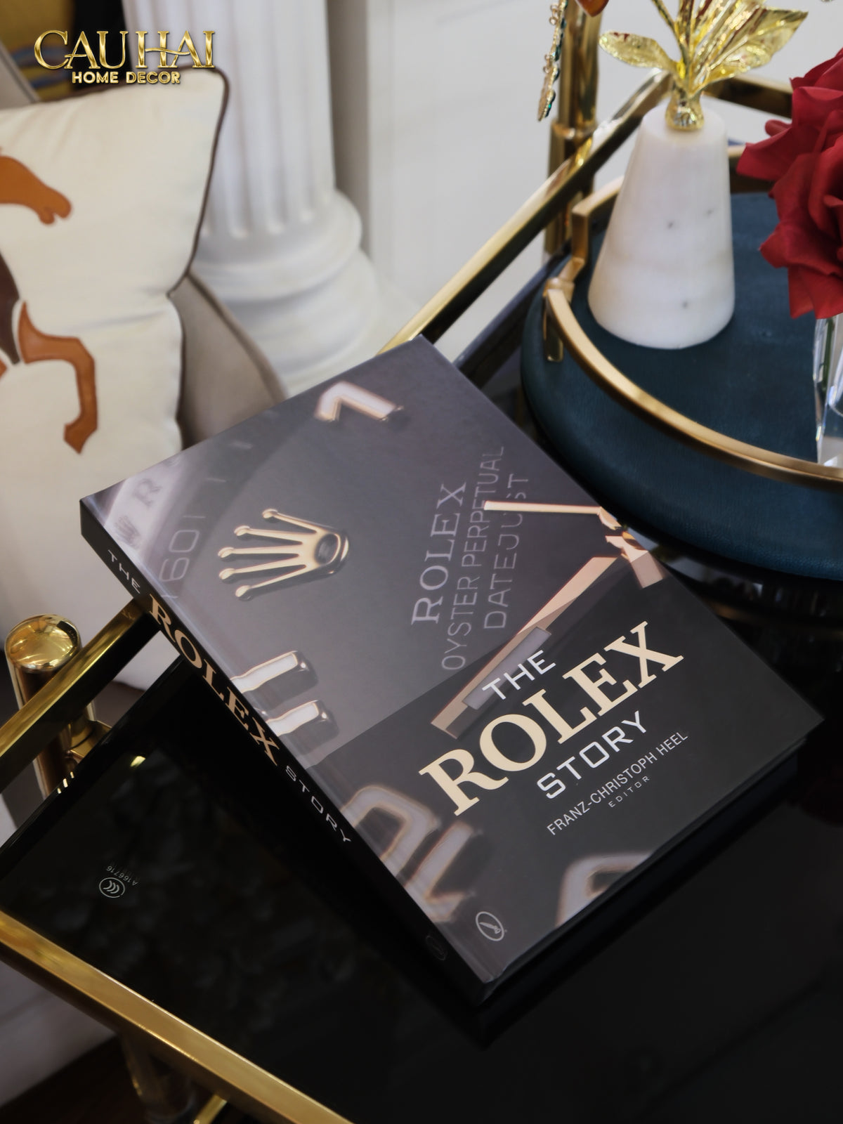 Sách The Rolex Story - OYSTER PERPETUAL DATEUST-Sách Couture-CẬU HAI HOME DECOR-CẬU HAI HOME DECOR