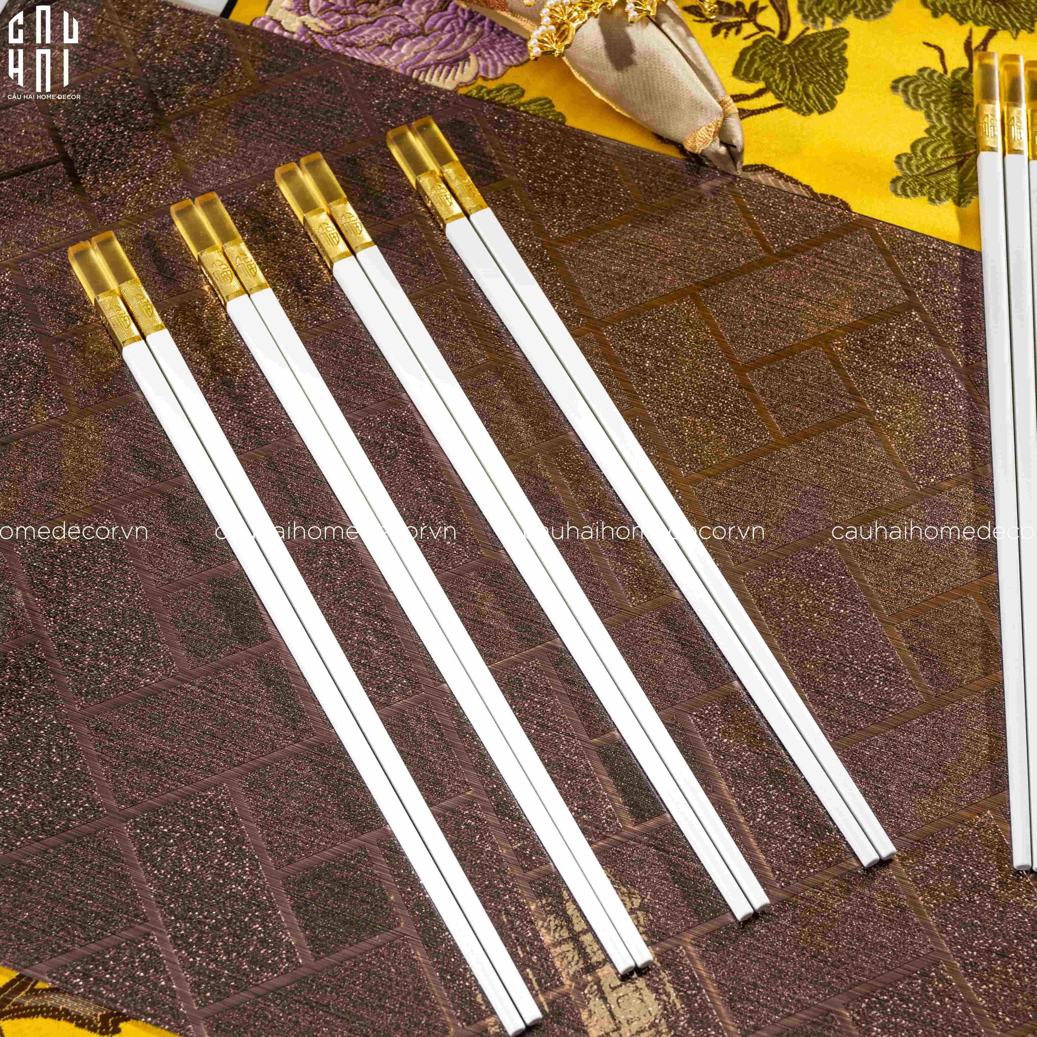 SET 10 ĐÔI ĐŨA AMBER WHITE - CẬU HAI HOME DECOR